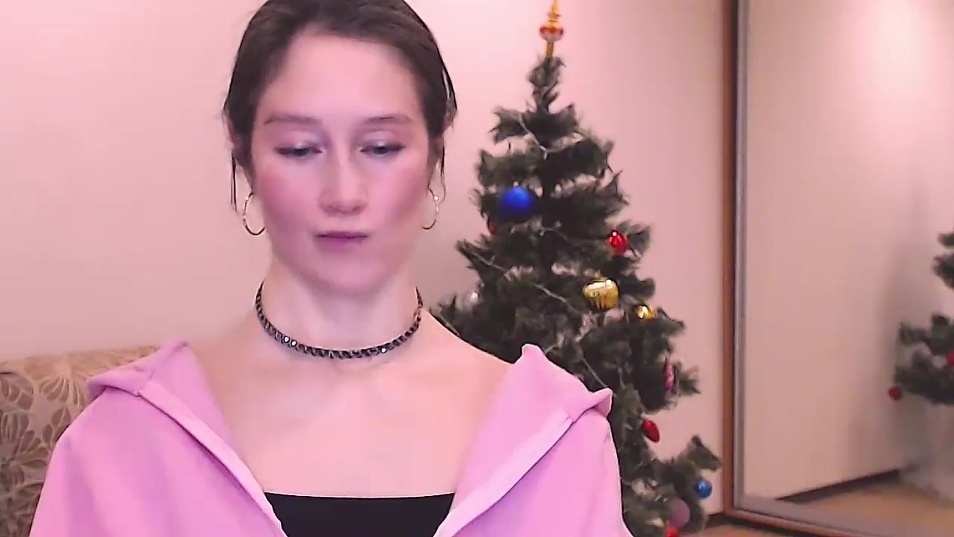 Gallery image thumbnail from ALYONKA__'s myfreecams stream on, 01/10/2026, 20:22 image 17 of 20