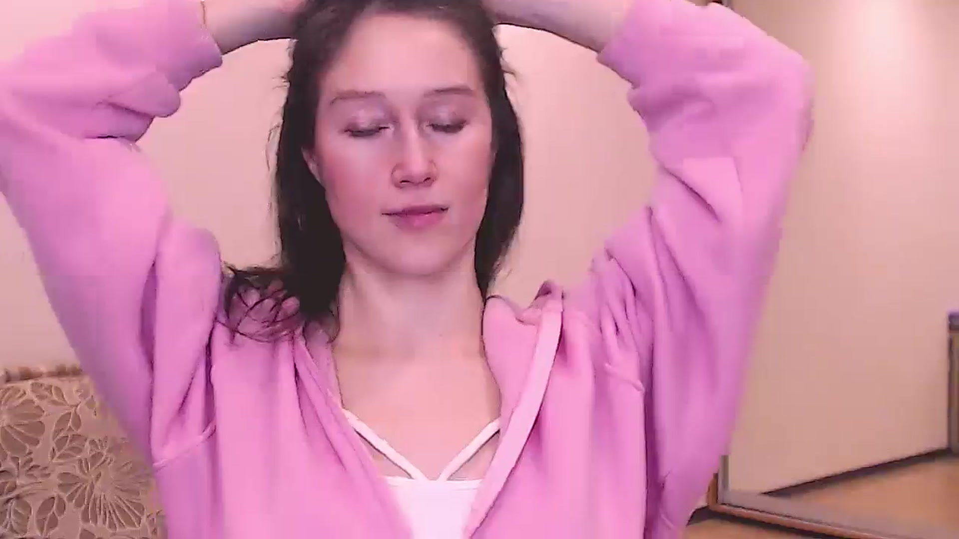 Gallery image thumbnail from ALYONKA__'s myfreecams stream on, 02/14/2026, 21:02 image 15 of 20