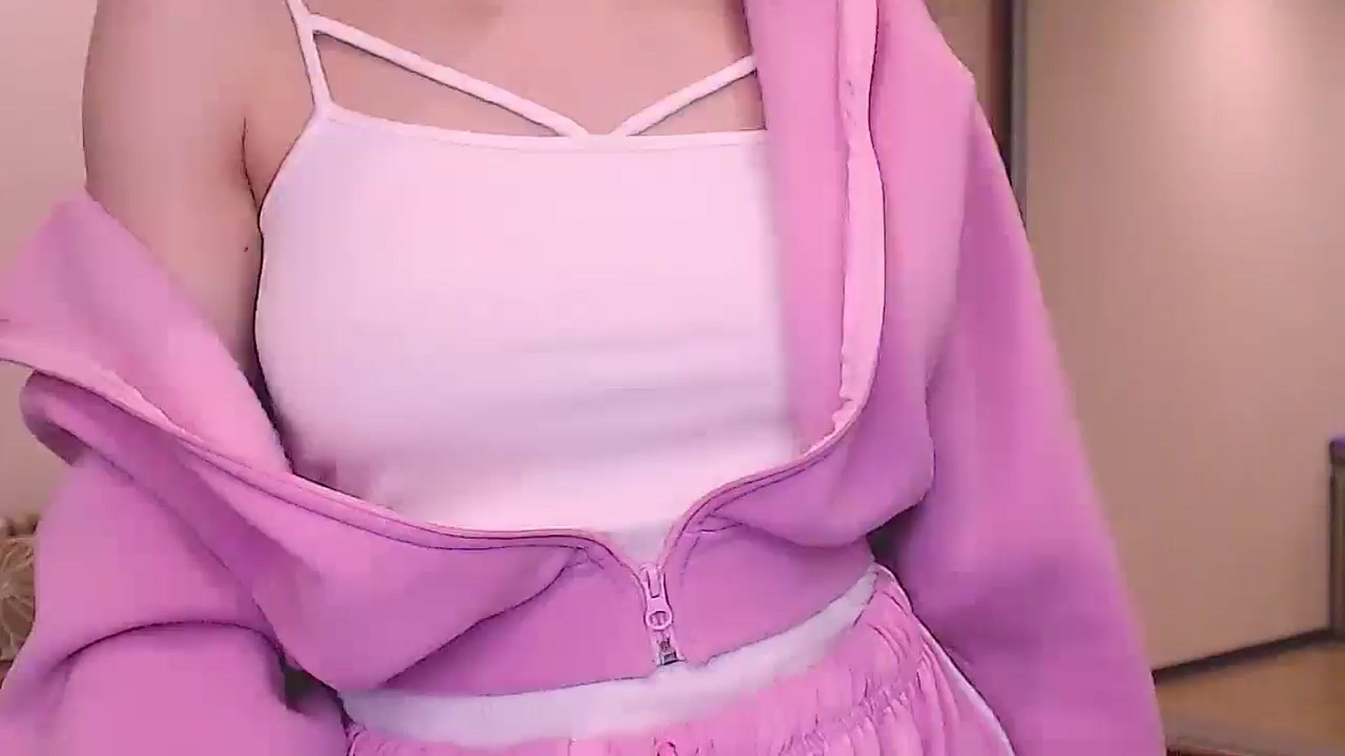 Gallery image thumbnail from ALYONKA__'s myfreecams stream on, 02/14/2026, 21:52 image 14 of 20
