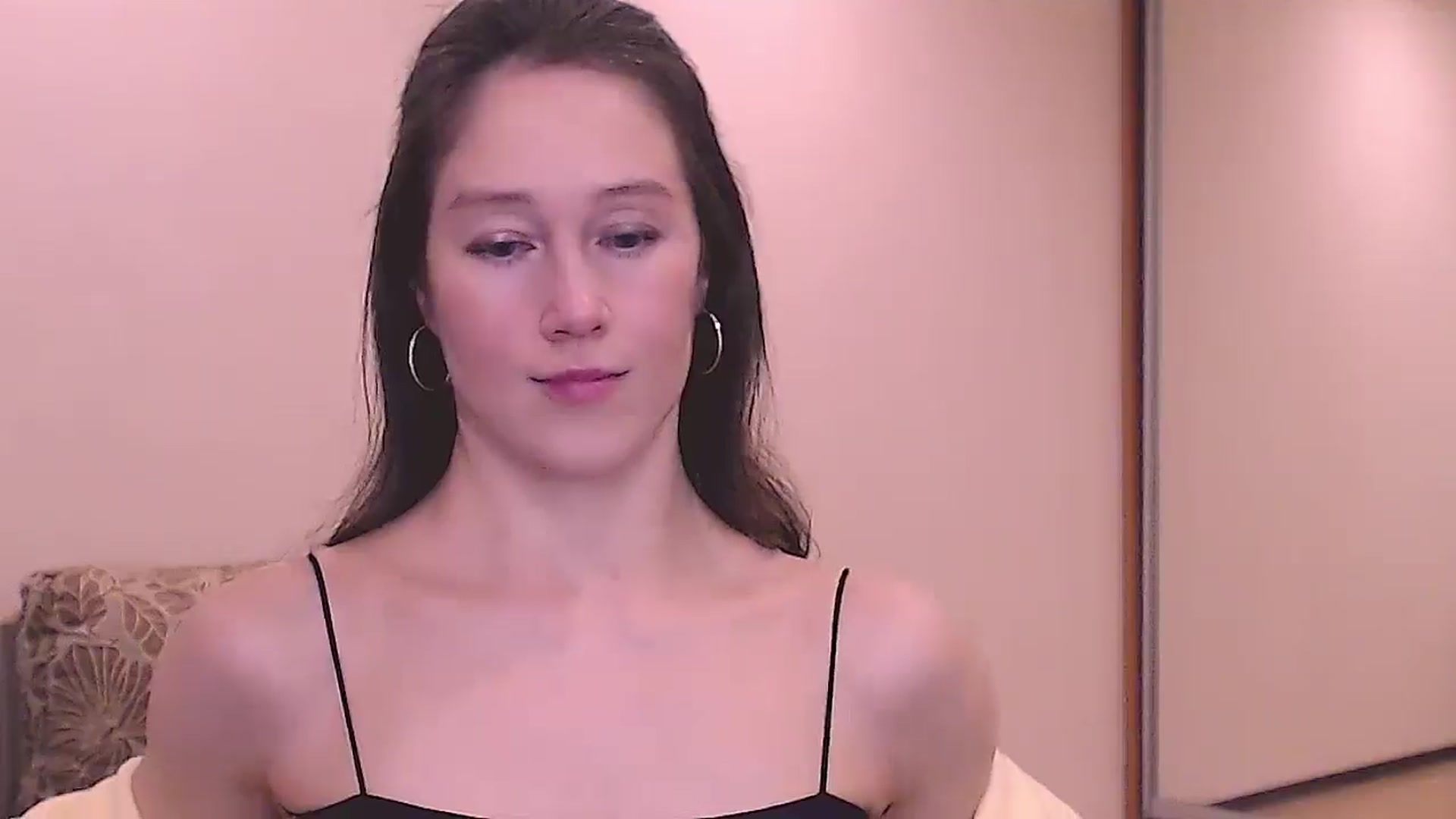 Gallery image thumbnail from ALYONKA__'s myfreecams stream on, 03/05/2026, 20:45 image 8 of 20