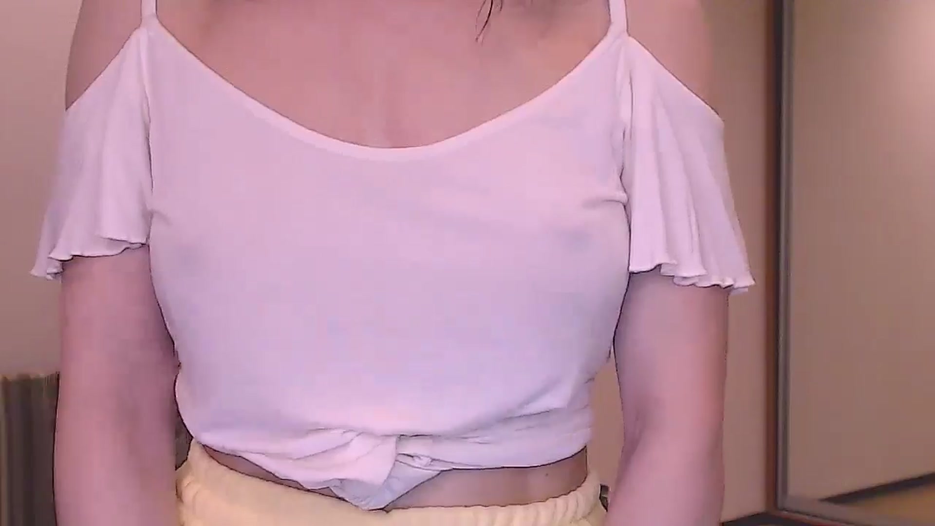 Gallery image thumbnail from ALYONKA__'s myfreecams stream on, 03/07/2026, 21:35 image 6 of 20