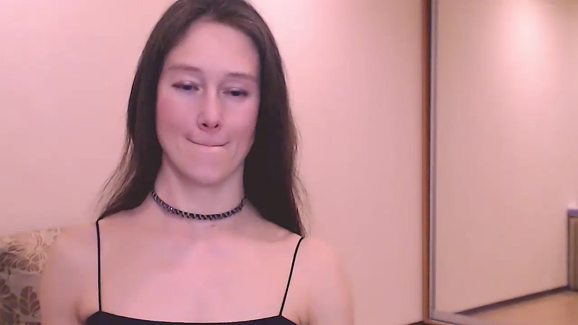 Gallery image thumbnail from ALYONKA__'s myfreecams stream on, 03/11/2026, 21:15 image 18 of 20
