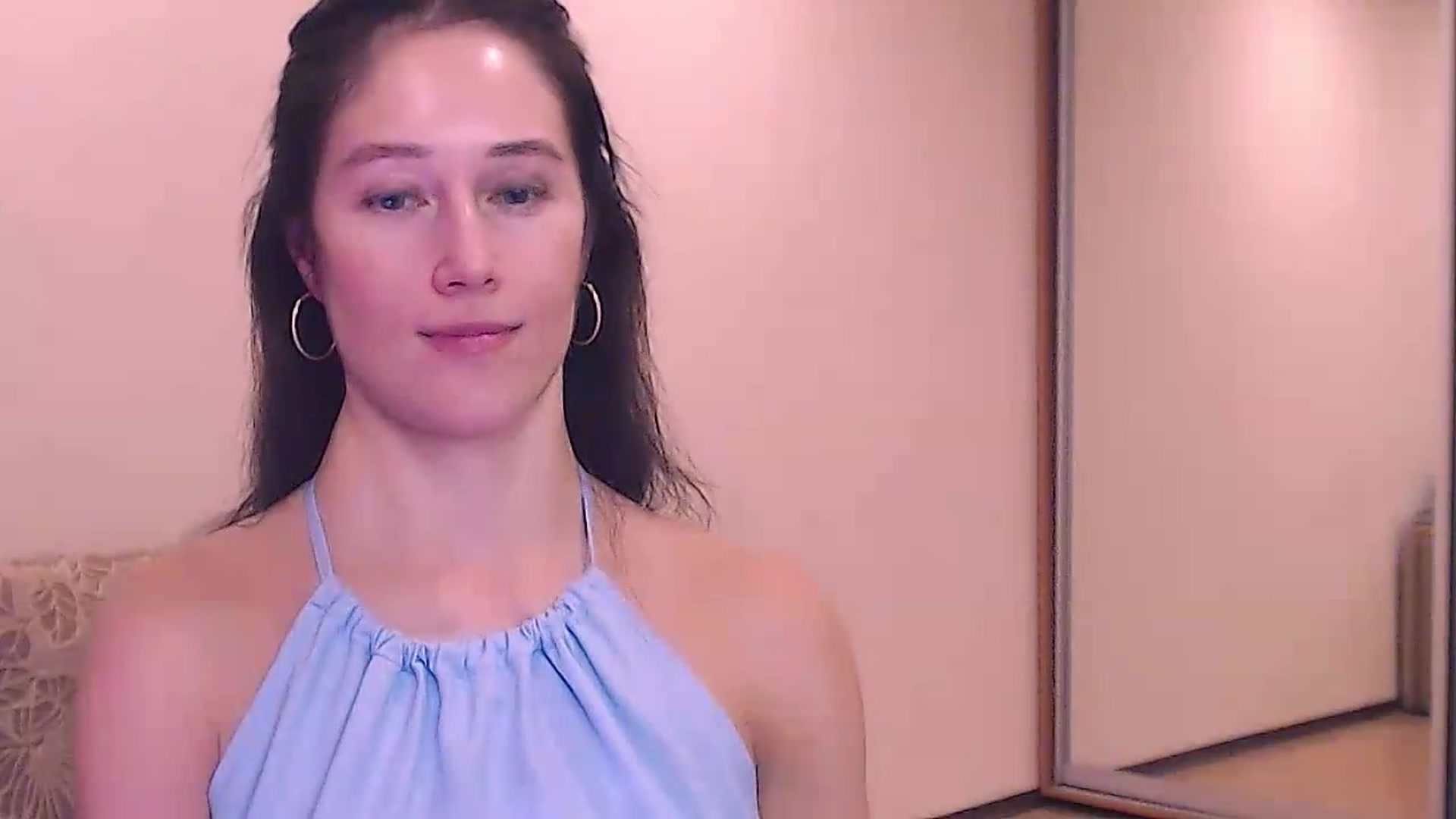 Gallery image thumbnail from ALYONKA__'s myfreecams stream on, 07/04/2026, 19:58 image 15 of 20