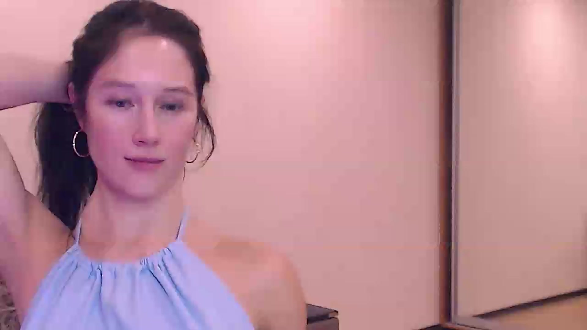 Gallery image thumbnail from ALYONKA__'s myfreecams stream on, 07/09/2026, 18:54 image 15 of 20