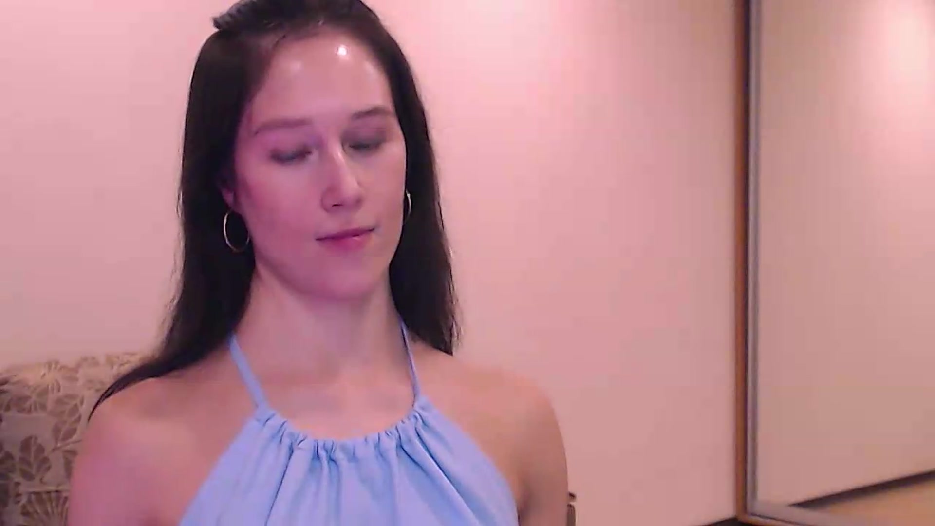 Gallery image thumbnail from ALYONKA__'s myfreecams stream on, 07/16/2026, 20:34 image 4 of 20