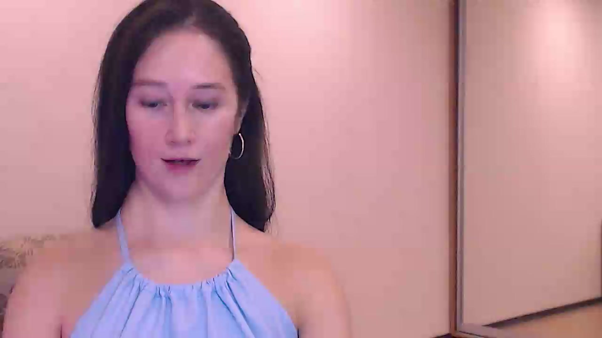 Gallery image thumbnail from ALYONKA__'s myfreecams stream on, 07/18/2026, 19:36 image 14 of 20