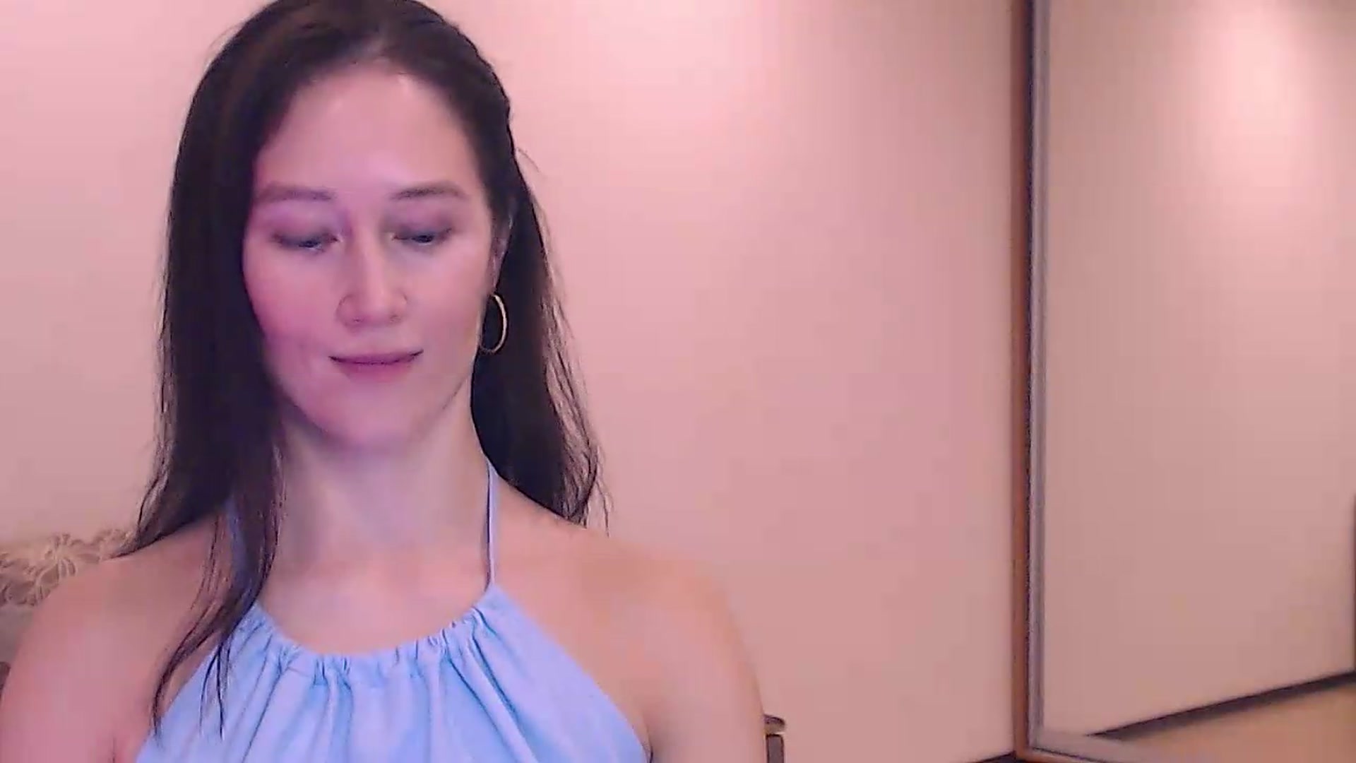 Gallery image thumbnail from ALYONKA__'s myfreecams stream on, 07/18/2026, 19:36 image 6 of 20