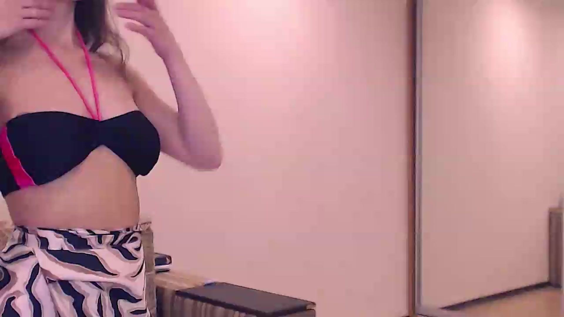 Gallery image thumbnail from ALYONKA__'s myfreecams stream on, 07/23/2026, 19:50 image 17 of 20