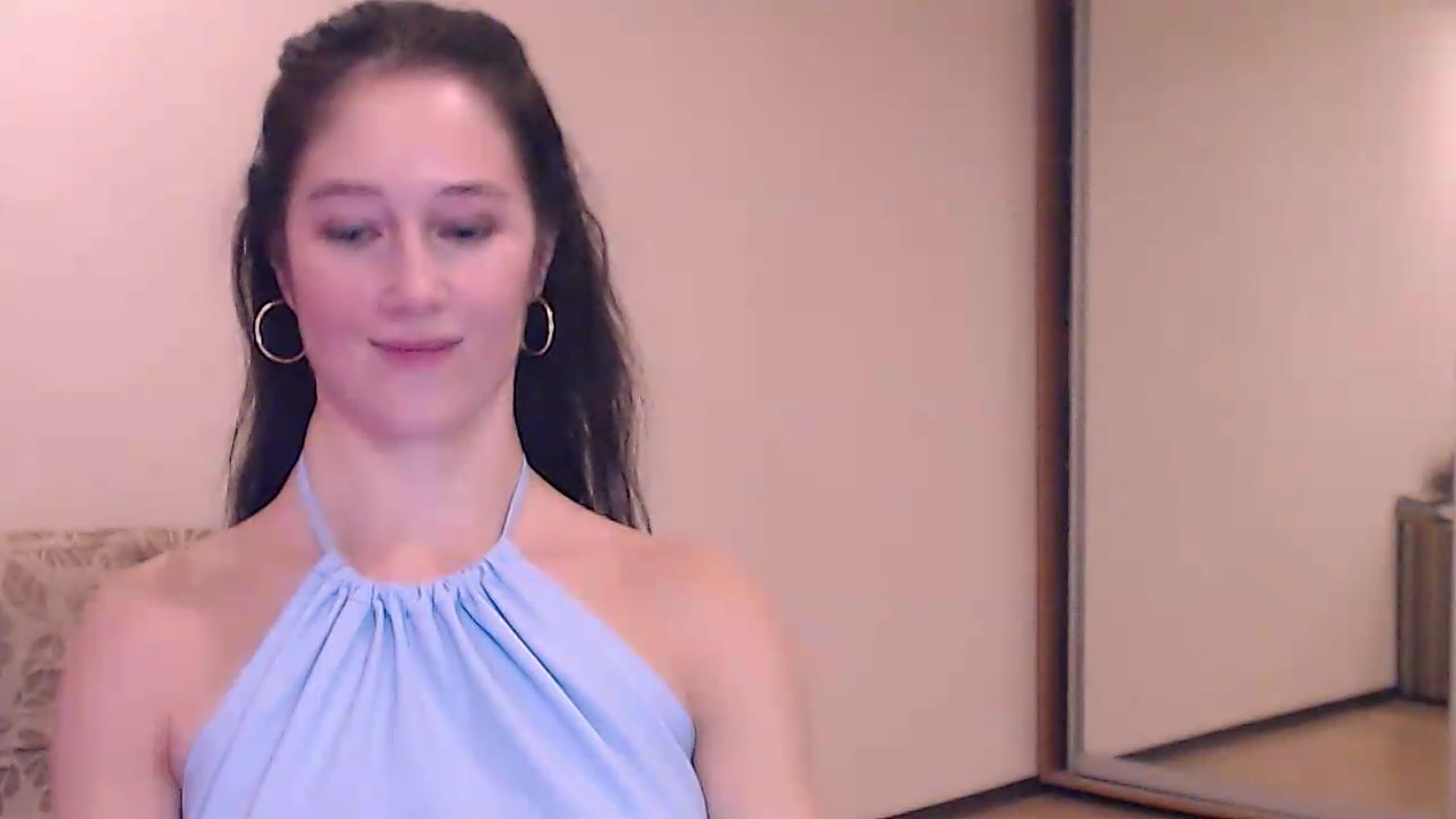 Gallery image thumbnail from ALYONKA__'s myfreecams stream on, 08/01/2026, 19:47 image 8 of 20