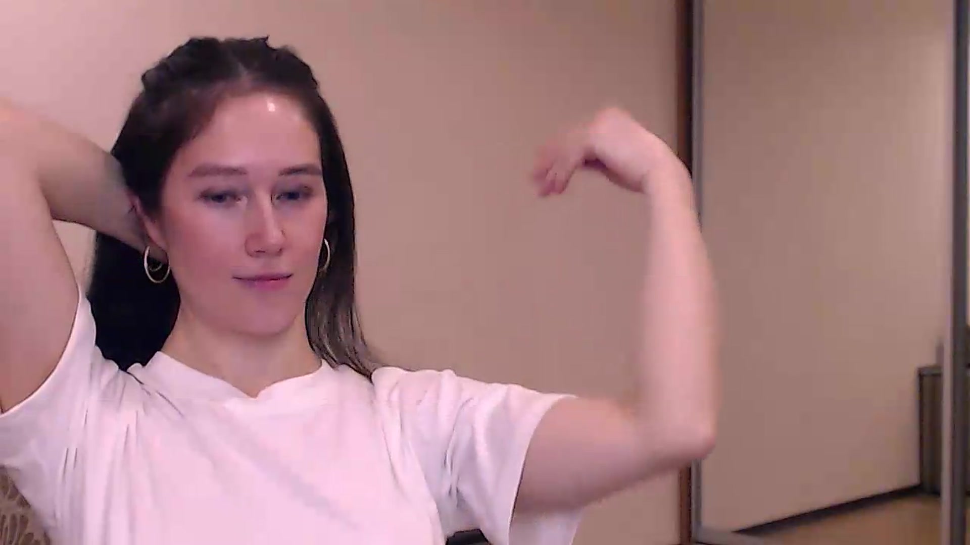 Gallery image thumbnail from ALYONKA__'s myfreecams stream on, 08/15/2026, 20:15 image 16 of 20