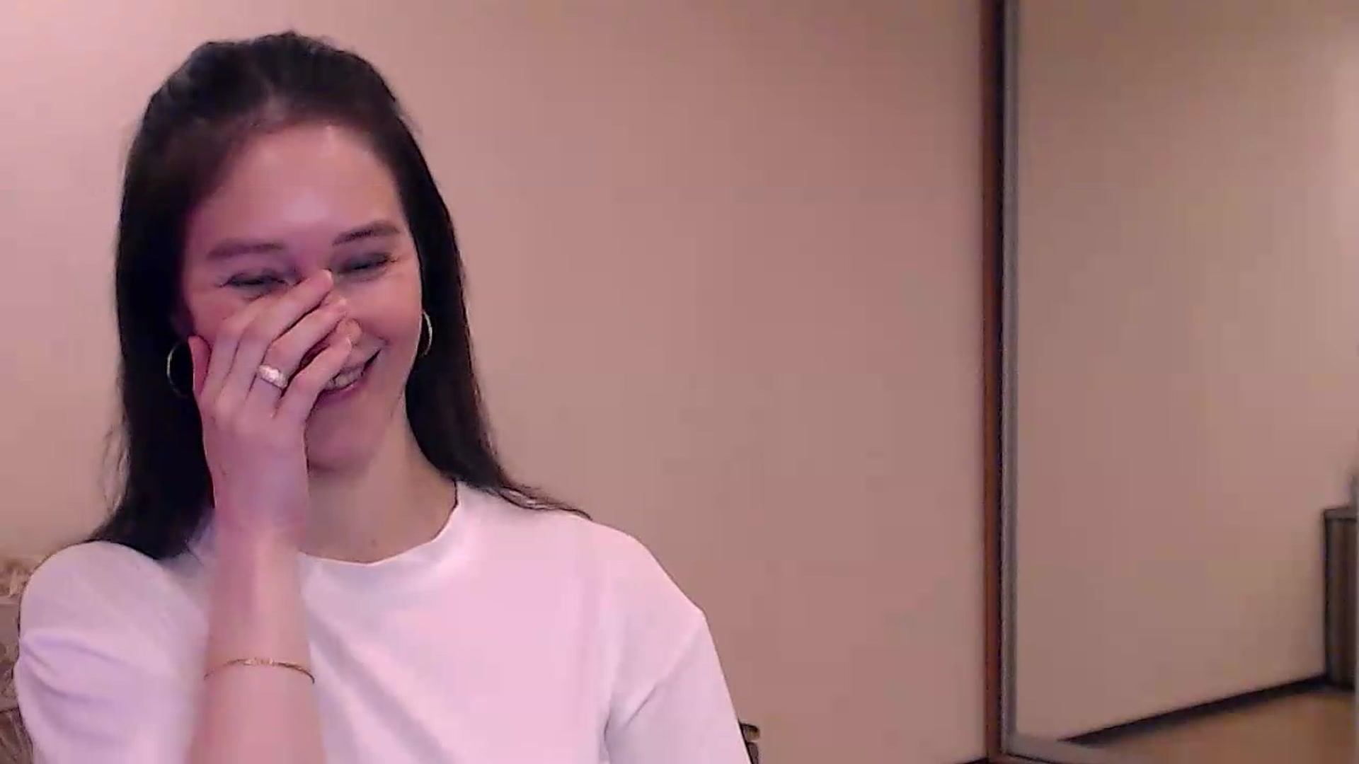 Gallery image thumbnail from ALYONKA__'s myfreecams stream on, 08/15/2026, 20:57 image 12 of 20