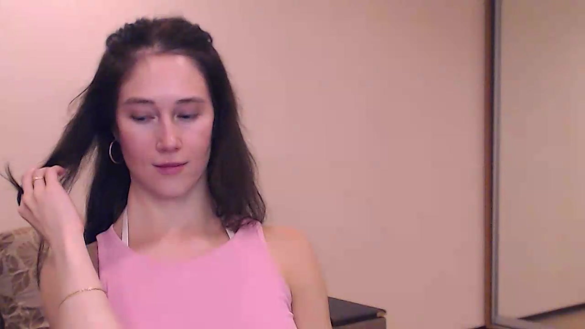Gallery image thumbnail from ALYONKA__'s myfreecams stream on, 08/29/2026, 19:51 image 7 of 20