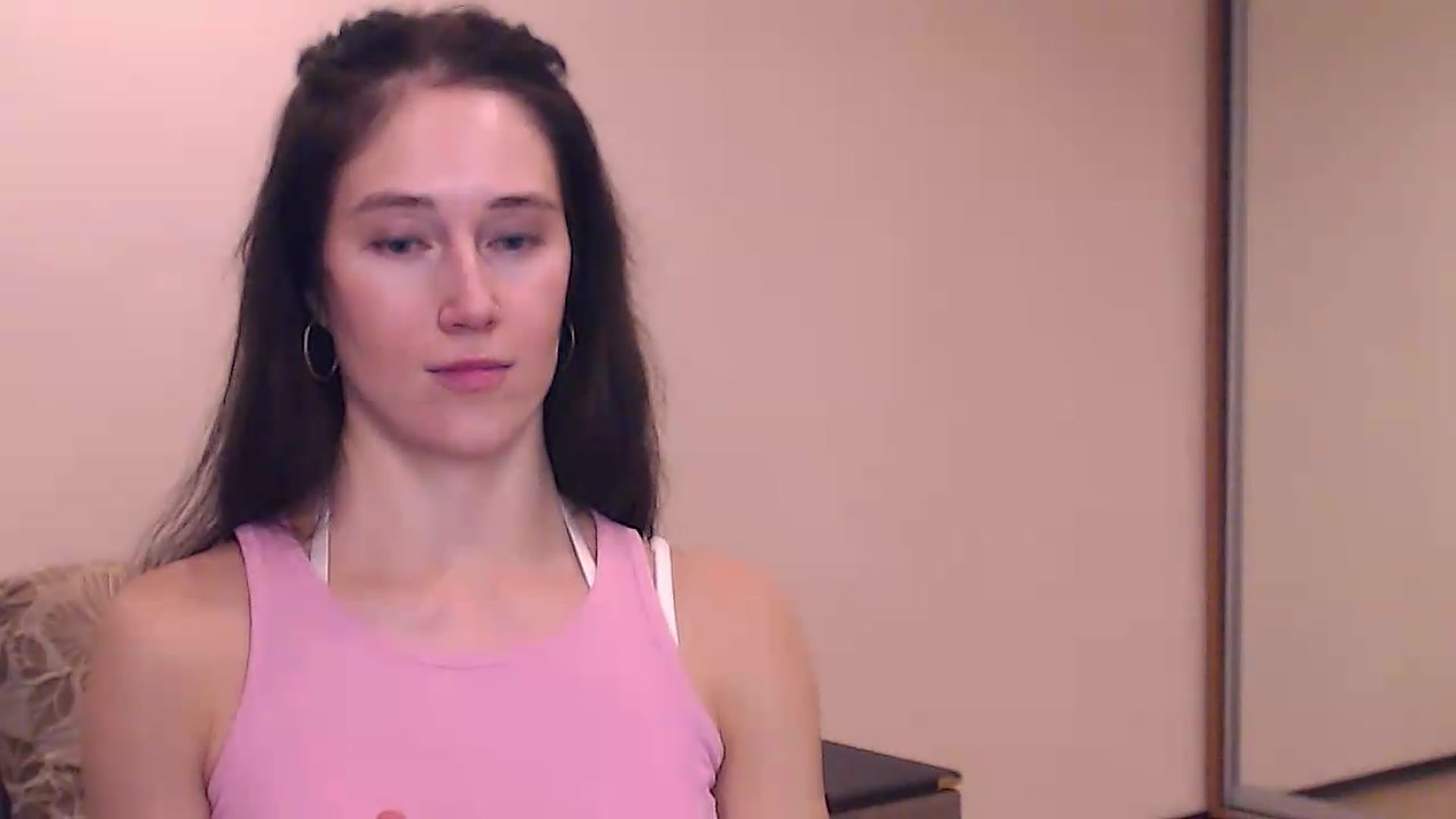 Gallery image thumbnail from ALYONKA__'s myfreecams stream on, 08/29/2026, 20:27 image 13 of 20