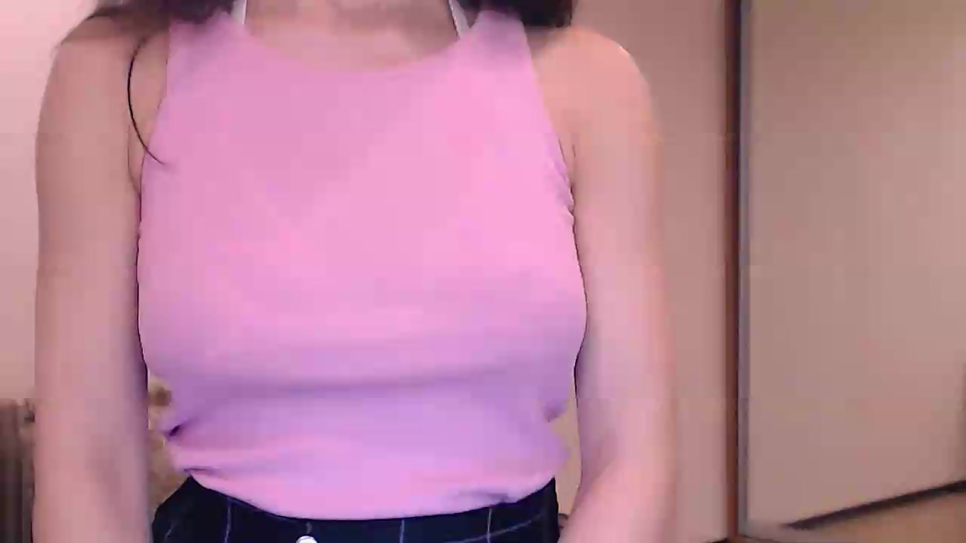 Gallery image thumbnail from ALYONKA__'s myfreecams stream on, 09/05/2026, 20:39 image 12 of 20