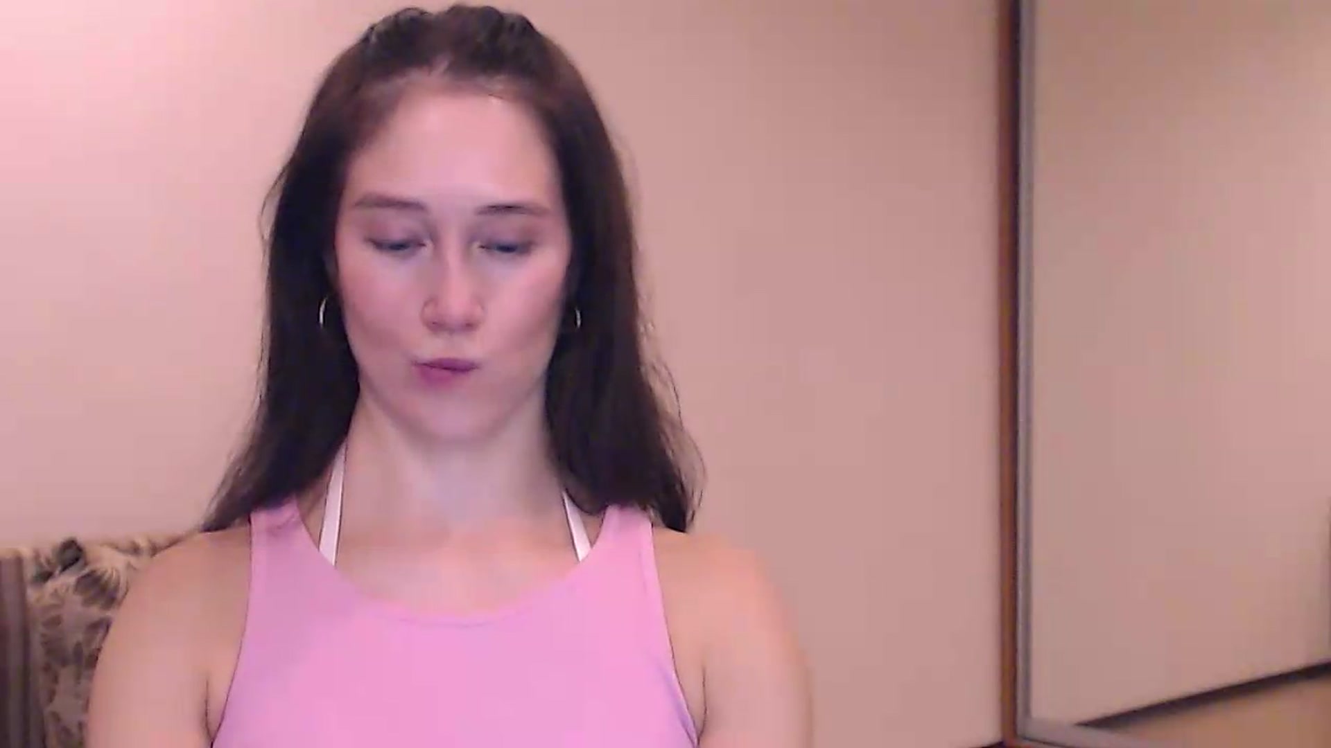 Gallery image thumbnail from ALYONKA__'s myfreecams stream on, 09/05/2026, 20:39 image 9 of 20