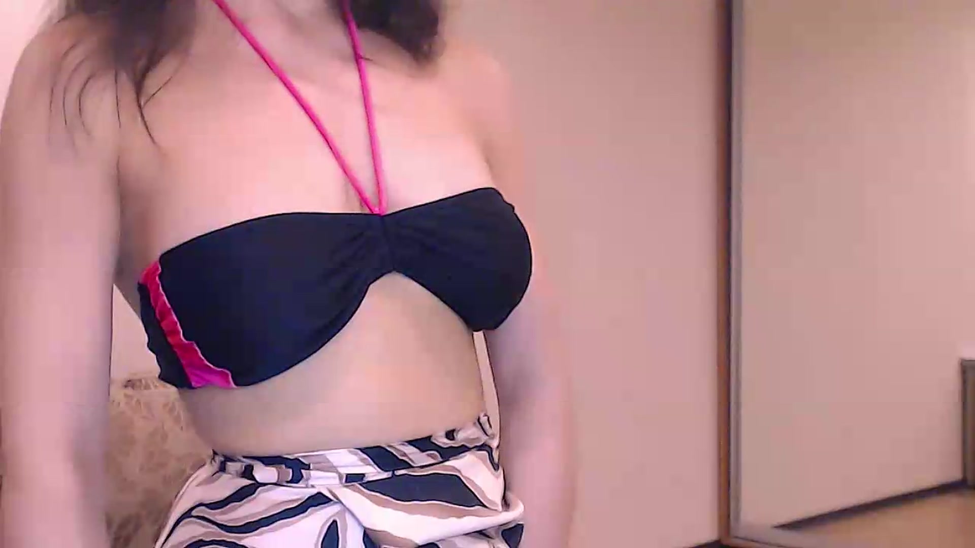 Gallery image thumbnail from ALYONKA__'s myfreecams stream on, 09/12/2026, 20:34 image 16 of 20