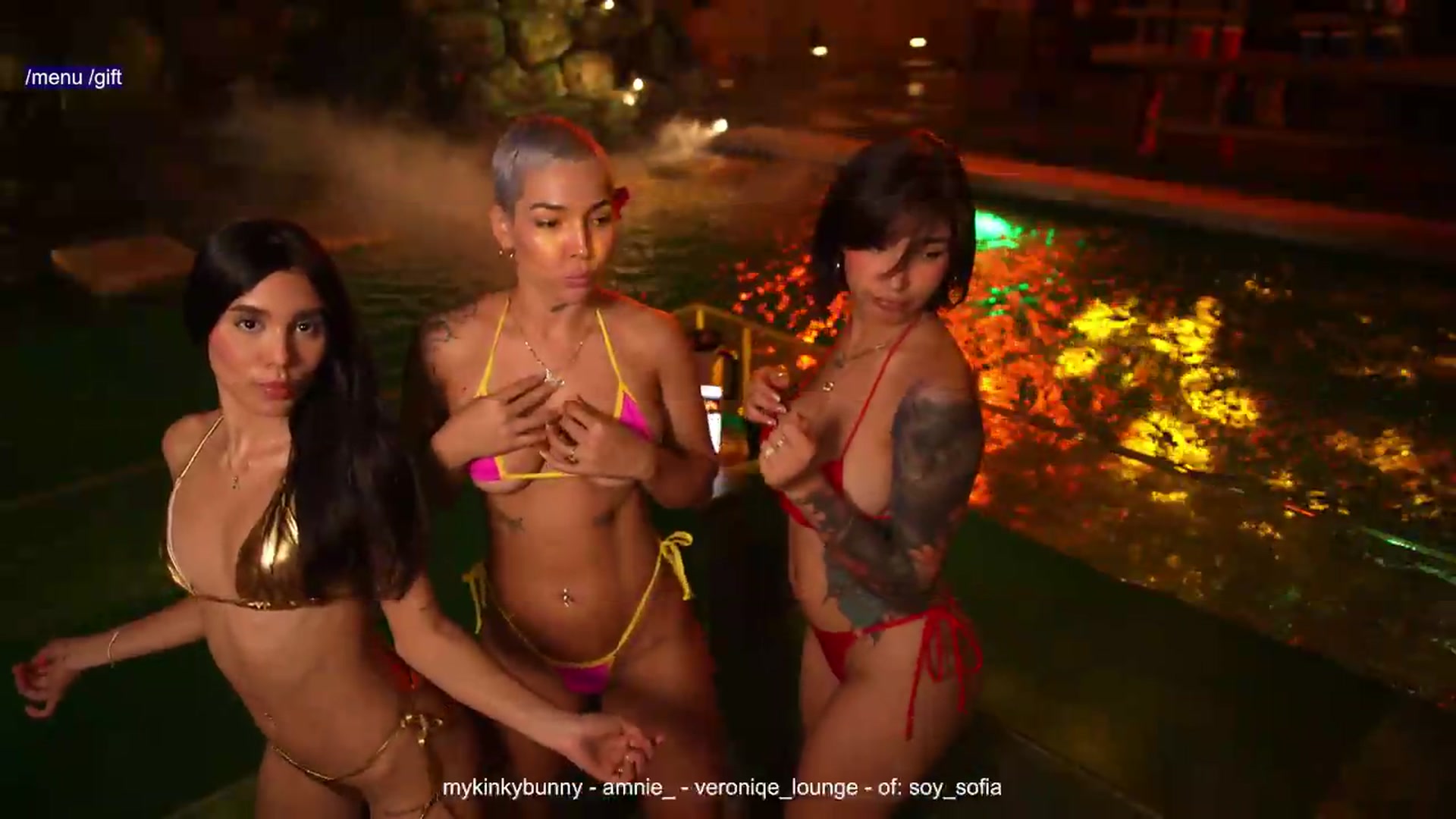 Gallery image thumbnail from AMNIE_'s myfreecams stream on, 08/30/2026, 01:23 image 15 of 20