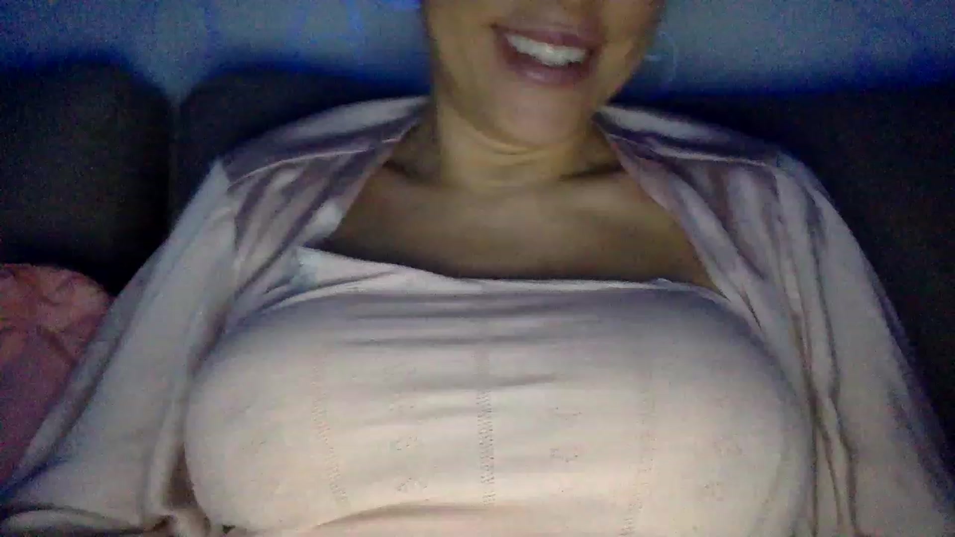 Gallery image thumbnail from ANASTASIA_SIA's myfreecams stream on, 12/02/2022, 02:31 image 2 of 20