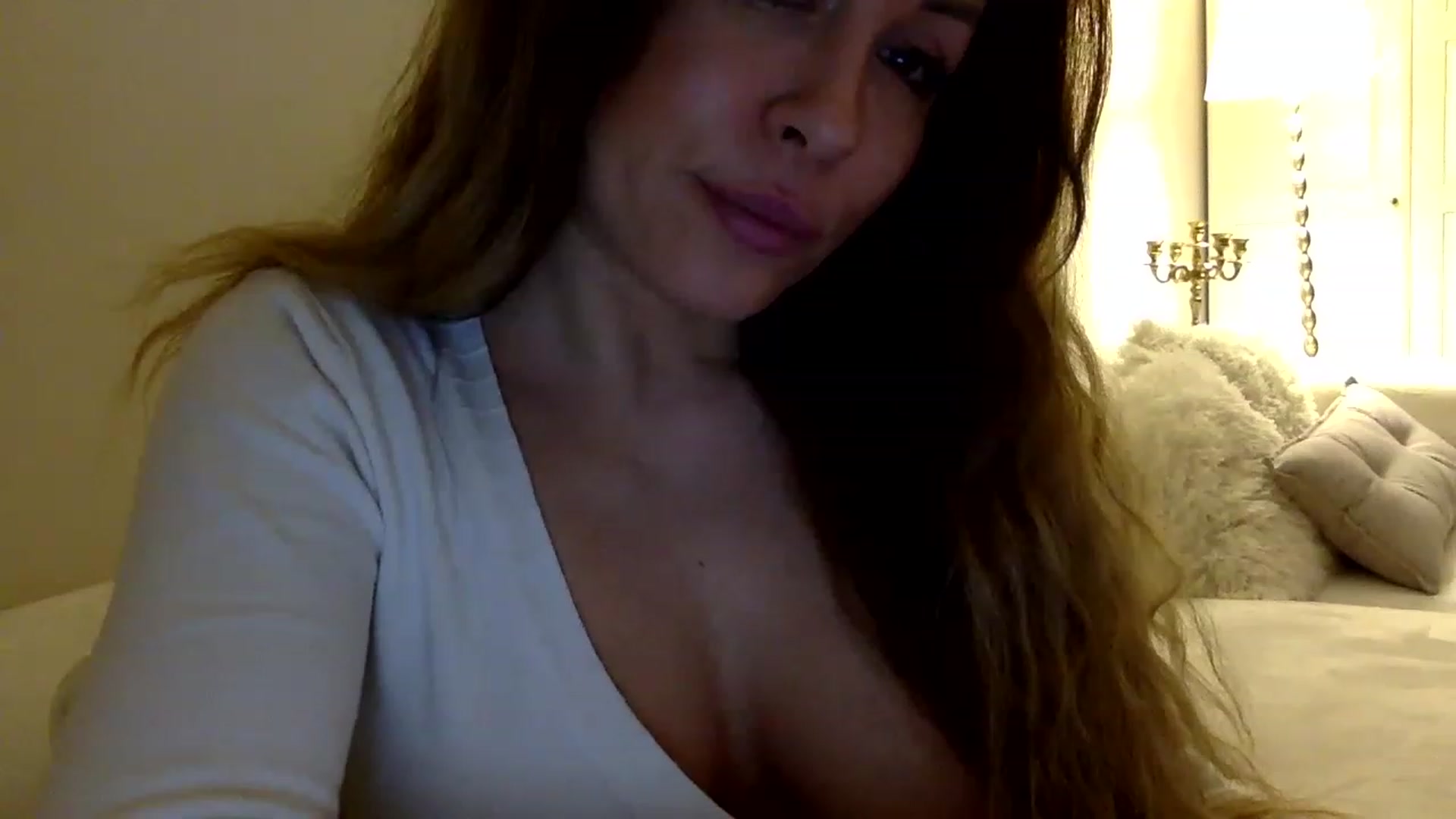Gallery image thumbnail from ANASTASIA_SIA's myfreecams stream on, 02/27/2023, 21:13 image 18 of 20
