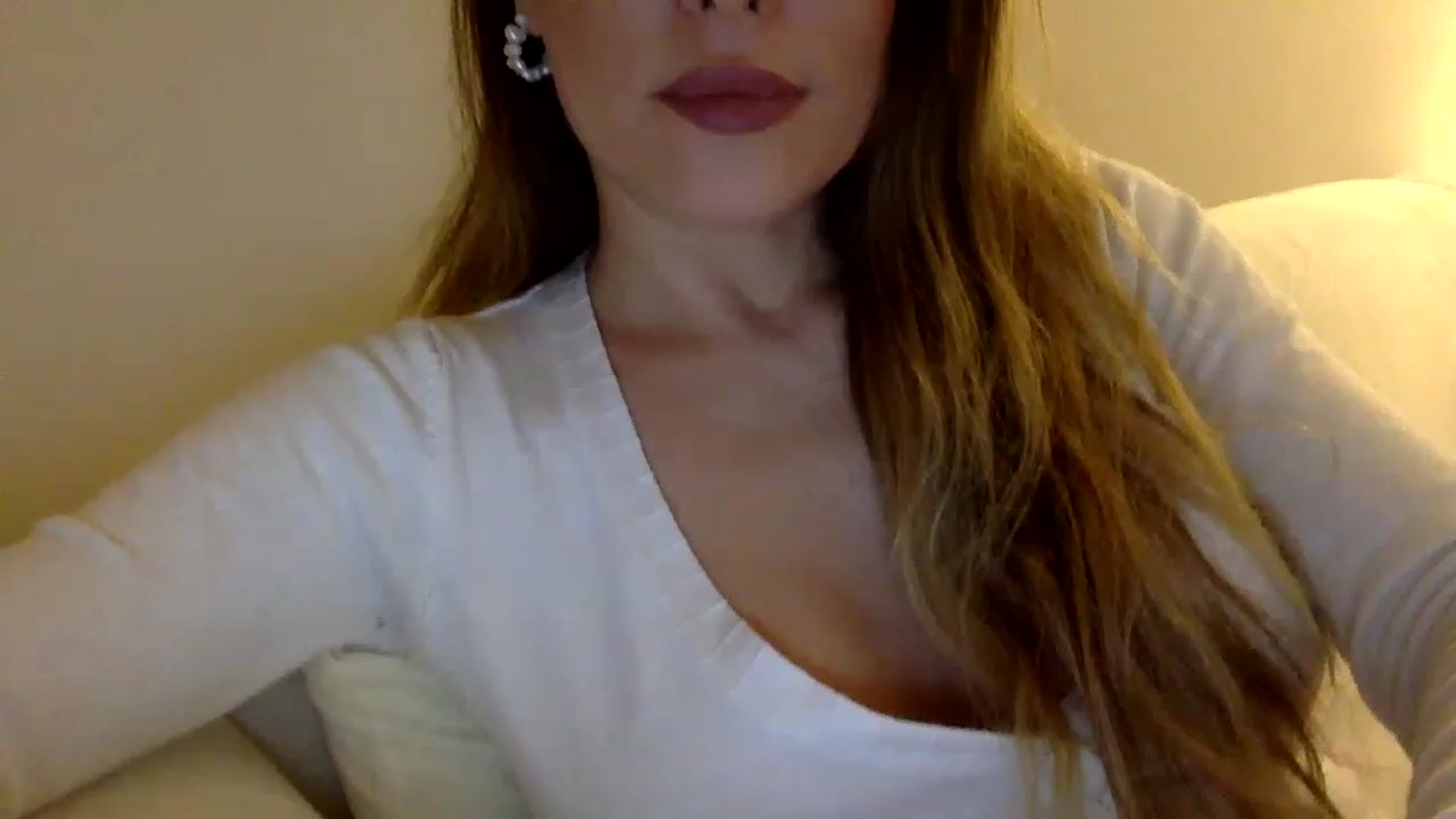Gallery image thumbnail from ANASTASIA_SIA's myfreecams stream on, 02/28/2023, 21:10 image 9 of 20