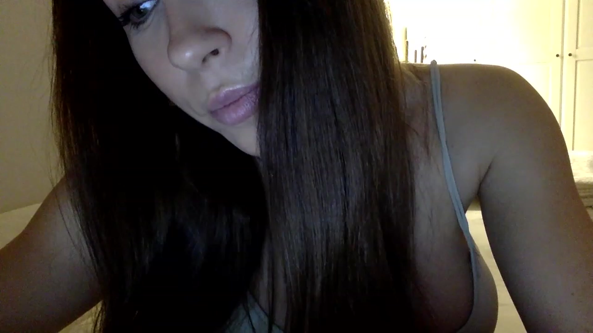 Gallery image thumbnail from ANASTASIA_SIA's myfreecams stream on, 04/01/2023, 19:09 image 5 of 20