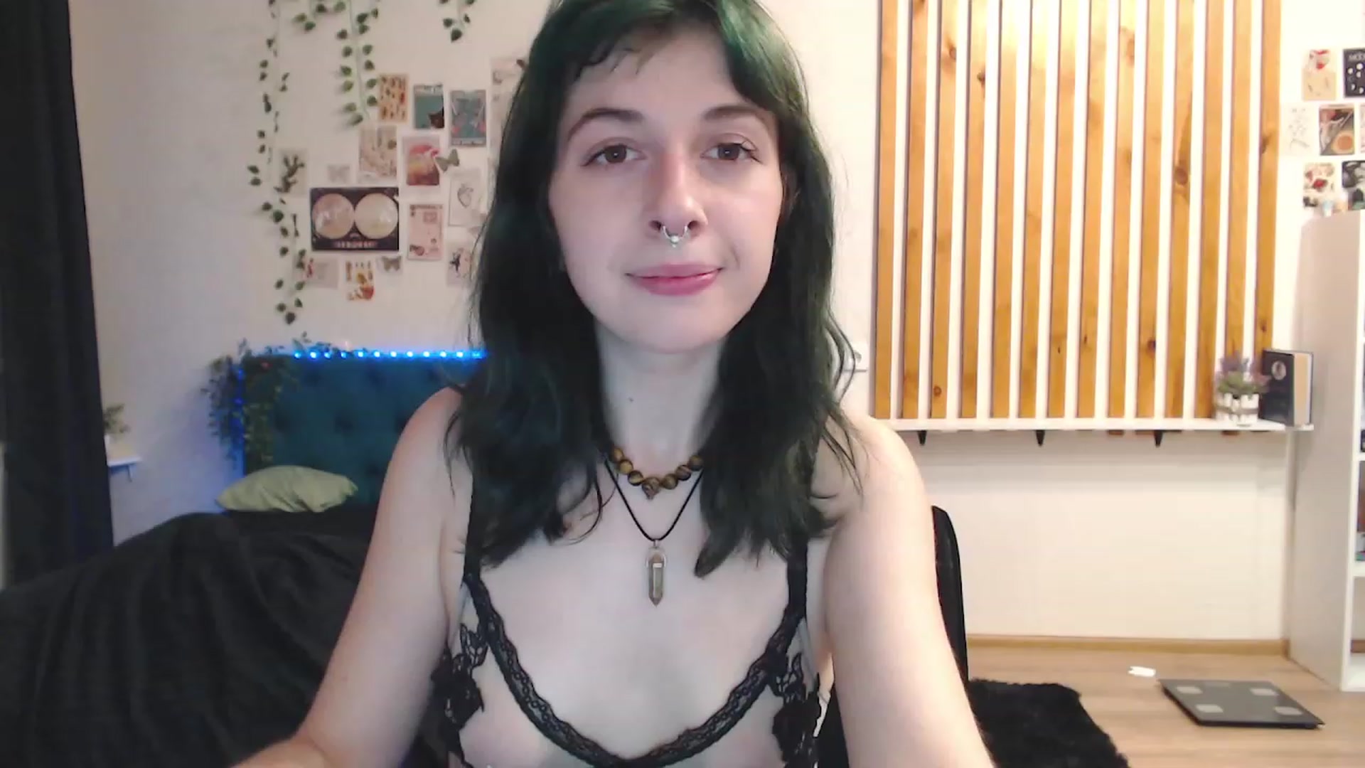 Gallery image thumbnail from ANEMIAA's myfreecams stream on, 07/29/2023, 18:36 image 4 of 20