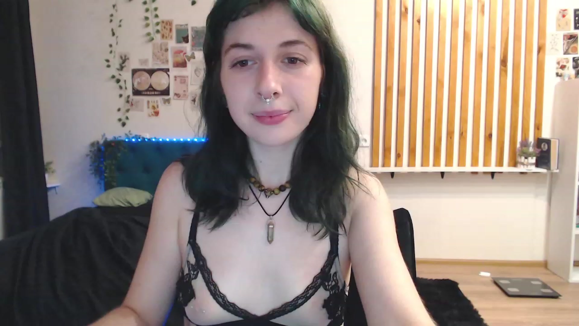 Gallery image thumbnail from ANEMIAA's myfreecams stream on, 07/29/2023, 18:36 image 10 of 20