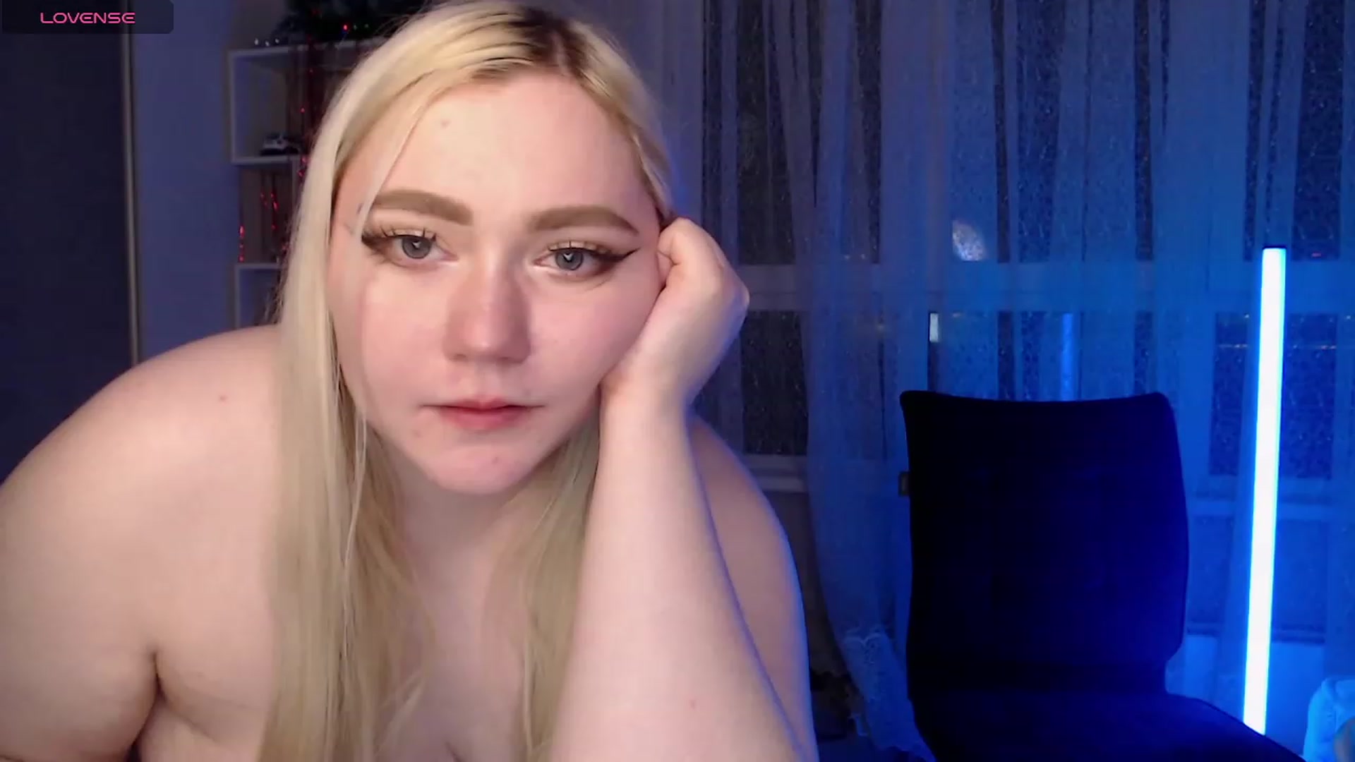 Gallery image thumbnail from ANEMIAA's myfreecams stream on, 01/21/2024, 18:02 image 19 of 20