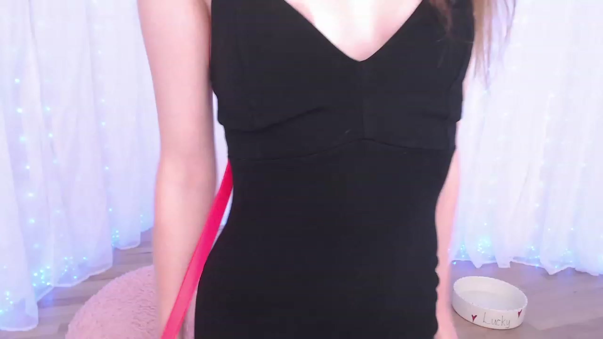 Gallery image thumbnail from ANGELinHEAT's myfreecams stream on, 09/12/2023, 02:02 image 10 of 20