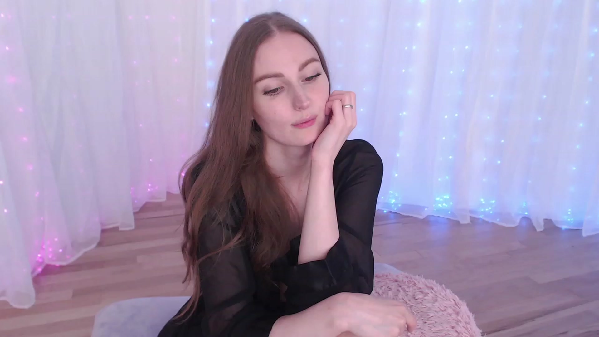 Gallery image thumbnail from ANGELinHEAT's myfreecams stream on, 10/12/2023, 01:55 image 16 of 20