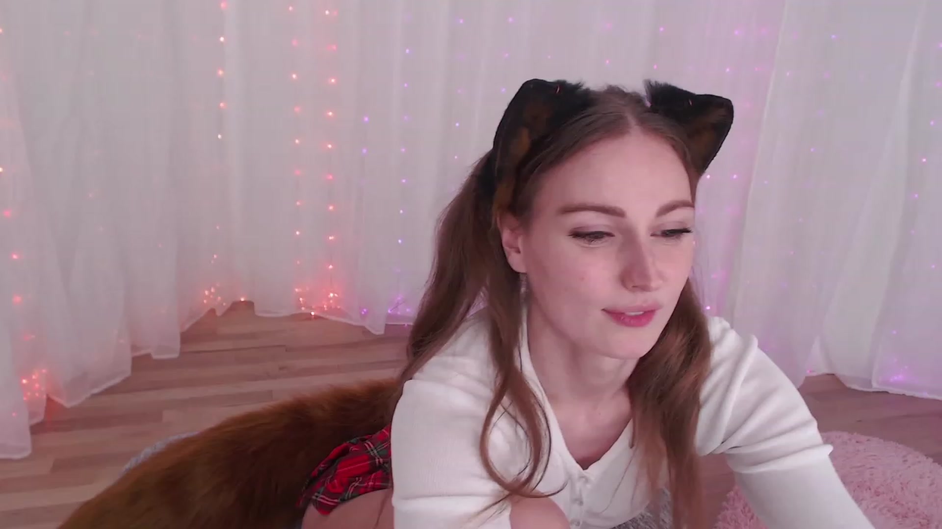 Gallery image thumbnail from ANGELinHEAT's myfreecams stream on, 10/29/2023, 04:40 image 4 of 20