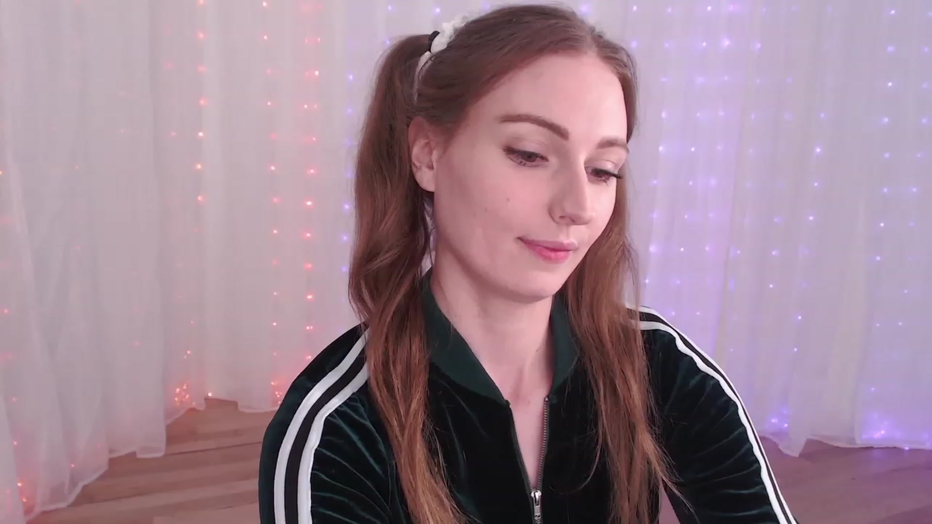 Gallery image thumbnail from ANGELinHEAT's myfreecams stream on, 10/31/2023, 05:05 image 7 of 20