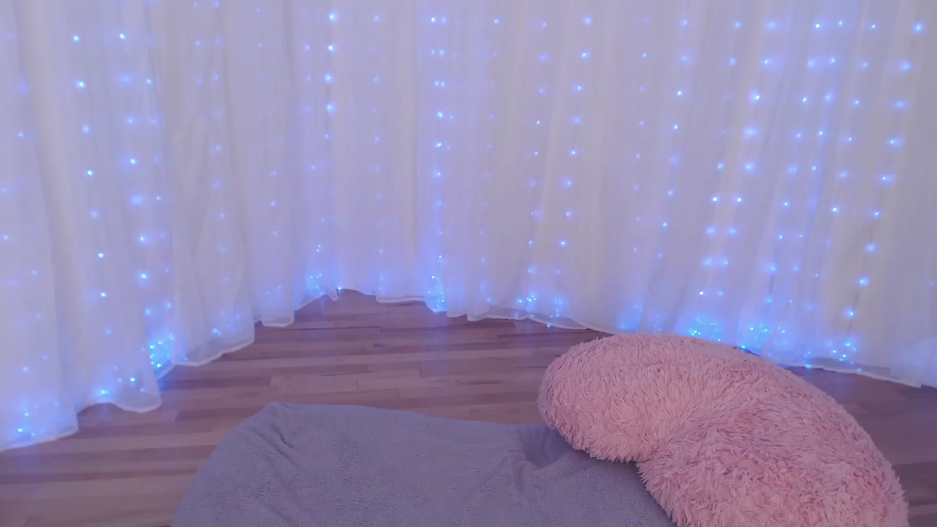 Gallery image thumbnail from ANGELinHEAT's myfreecams stream on, 11/08/2023, 24:58 image 9 of 20