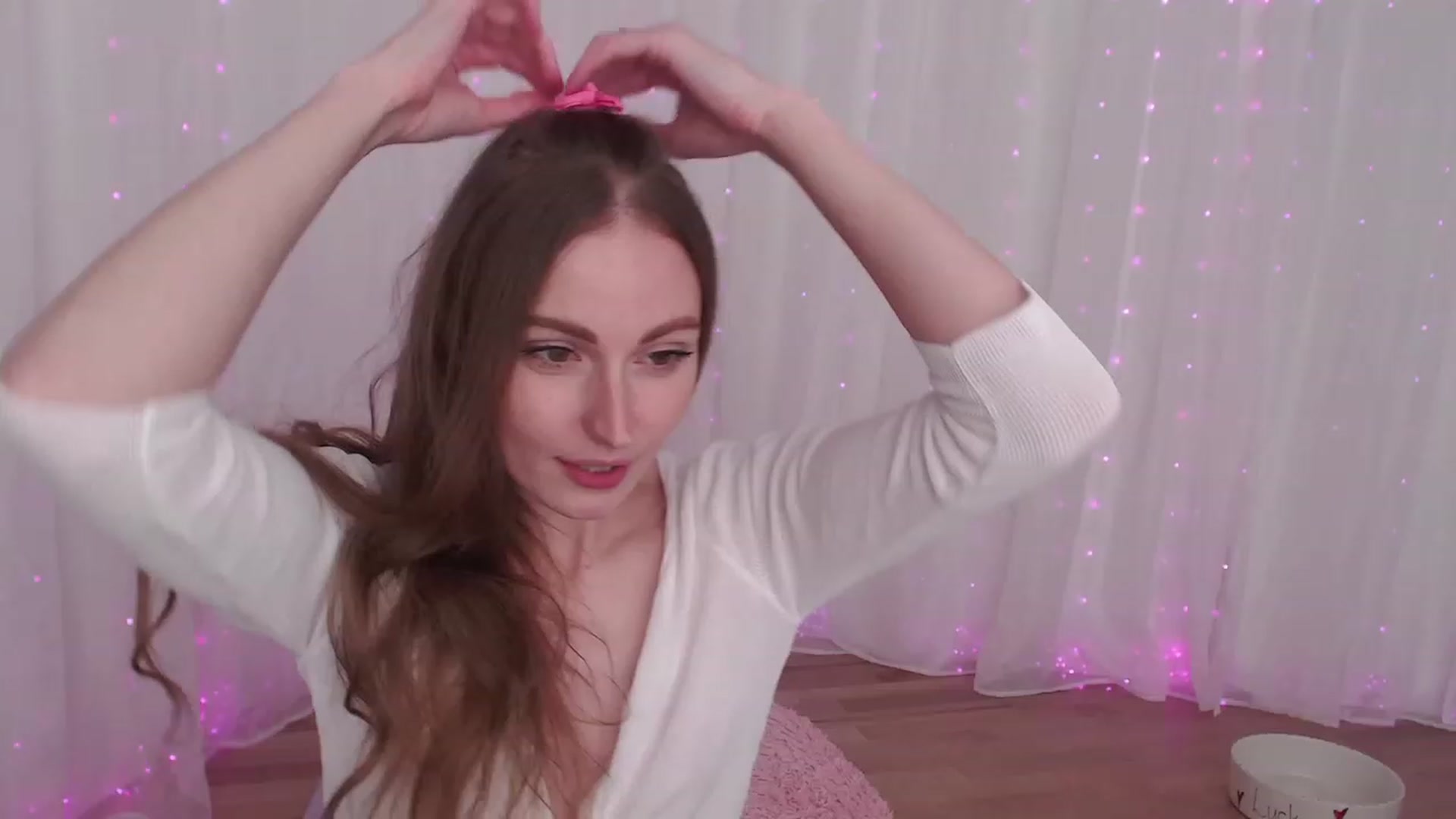 Gallery image thumbnail from ANGELinHEAT's myfreecams stream on, 11/29/2023, 01:18 image 17 of 20