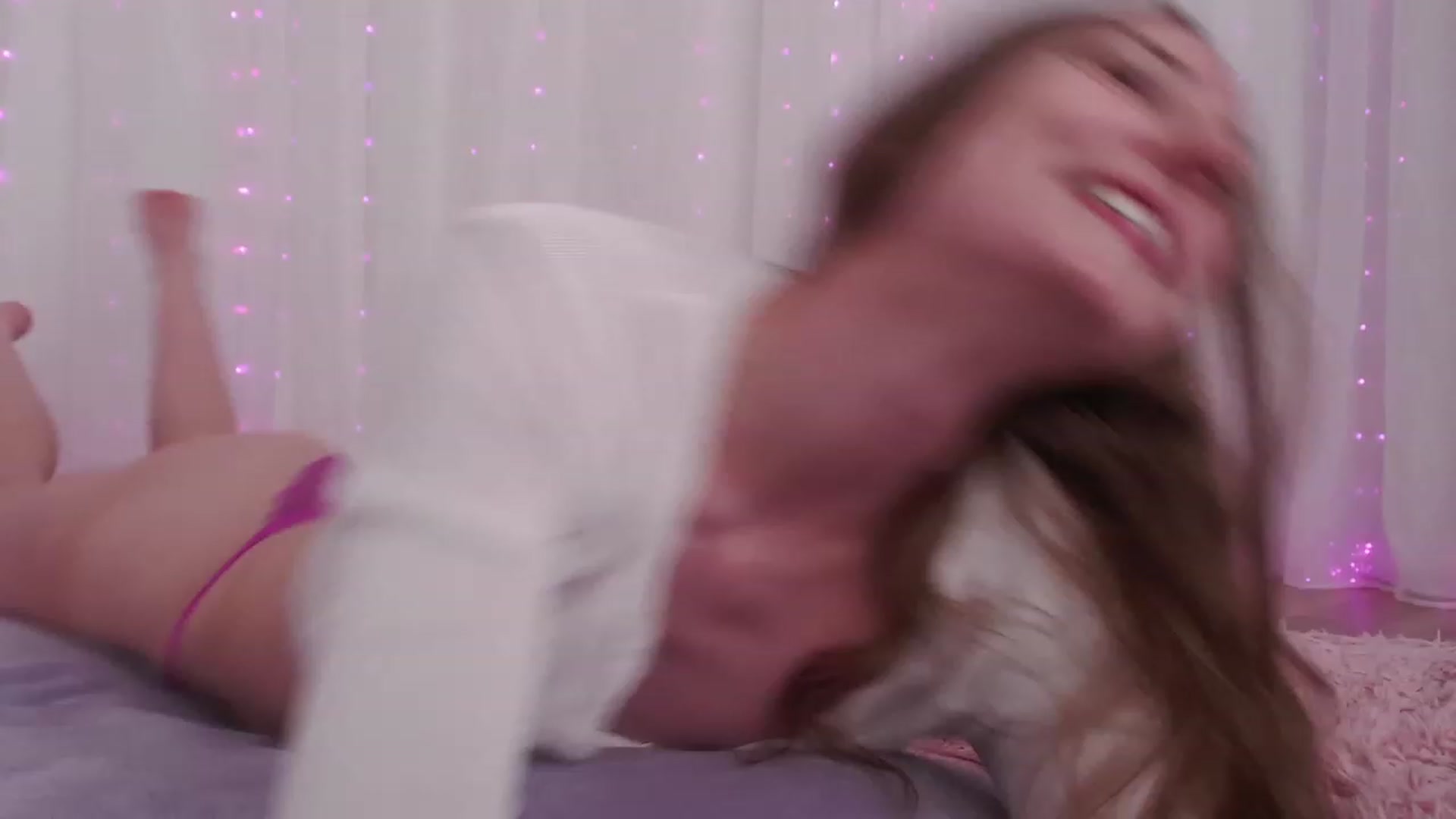 Gallery image thumbnail from ANGELinHEAT's myfreecams stream on, 11/29/2023, 01:41 image 3 of 20