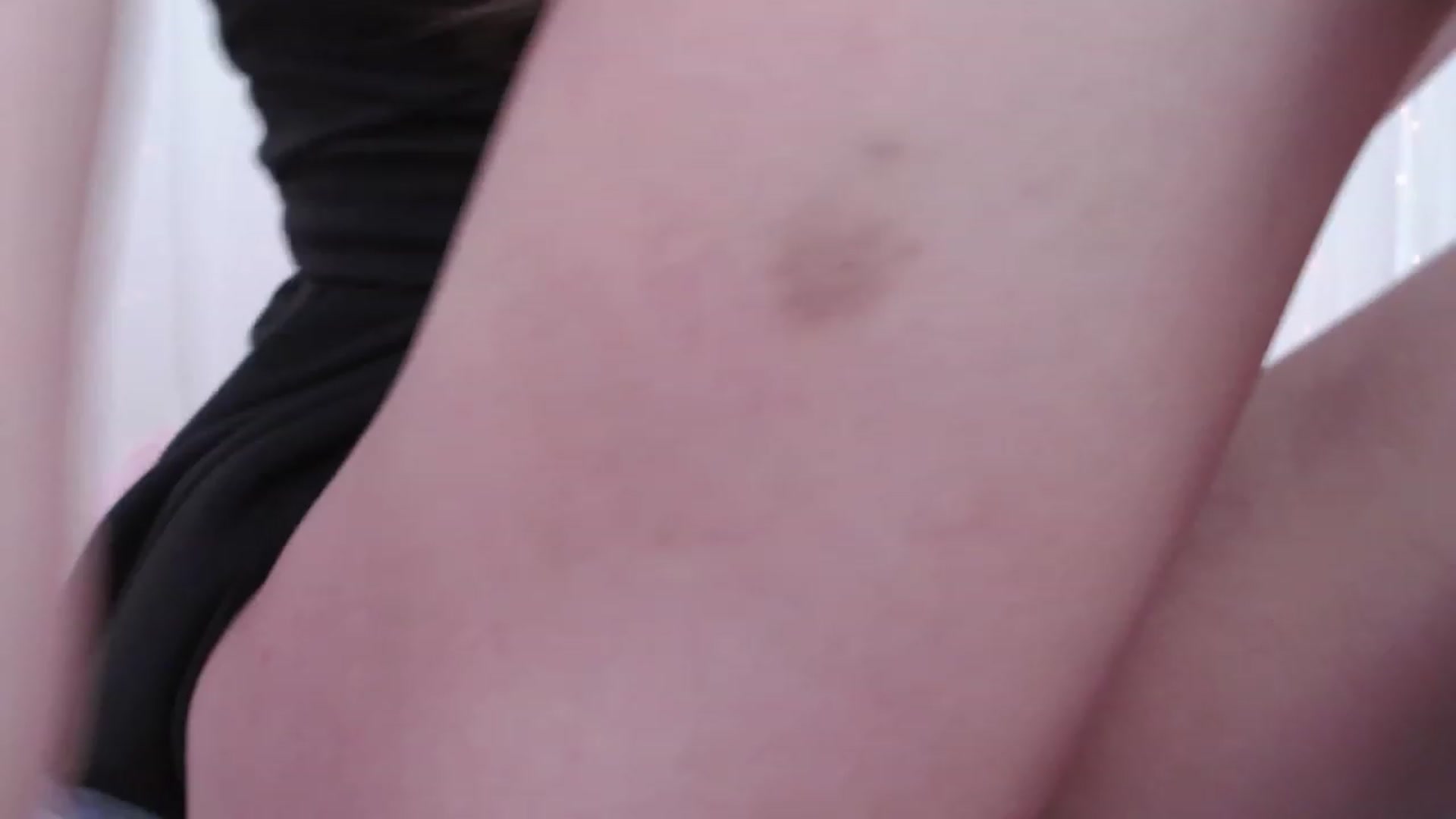 Gallery image thumbnail from ANGELinHEAT's myfreecams stream on, 12/15/2023, 06:22 image 15 of 20