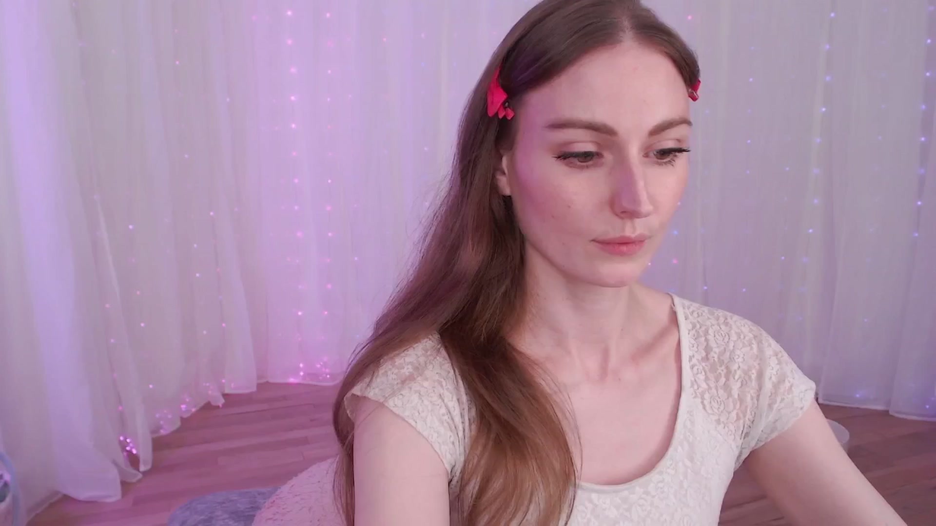 Gallery image thumbnail from ANGELinHEAT's myfreecams stream on, 04/14/2025, 02:52 image 2 of 20