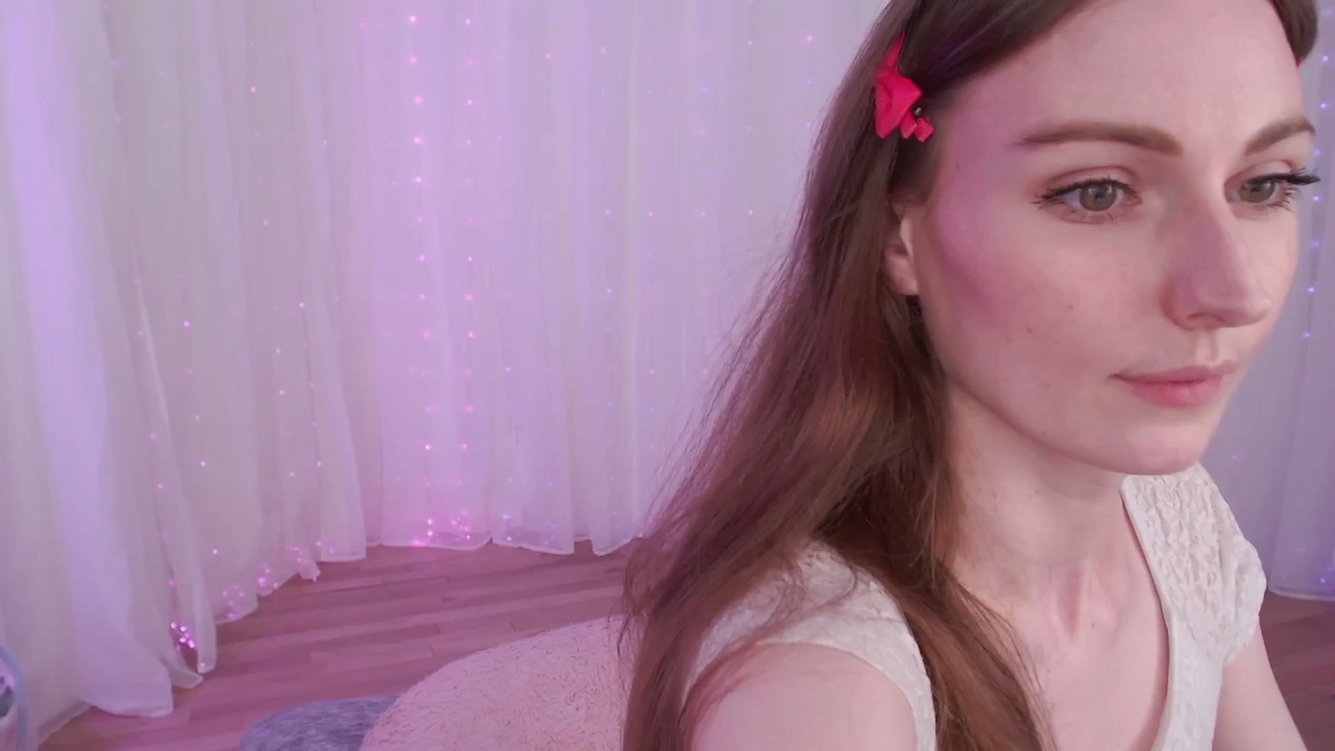 Gallery image thumbnail from ANGELinHEAT's myfreecams stream on, 04/14/2025, 02:52 image 1 of 20