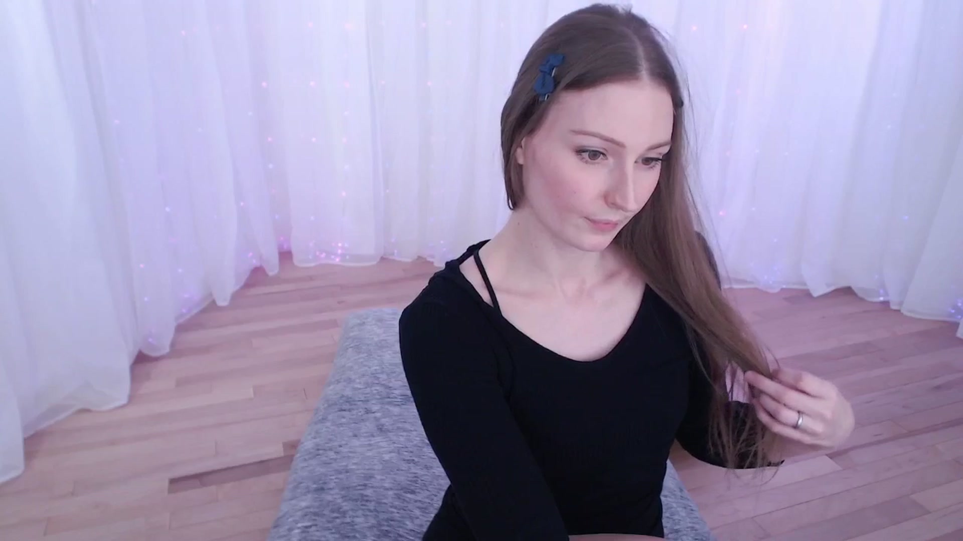 Gallery image thumbnail from ANGELinHEAT's myfreecams stream on, 01/29/2026, 24:23 image 16 of 20