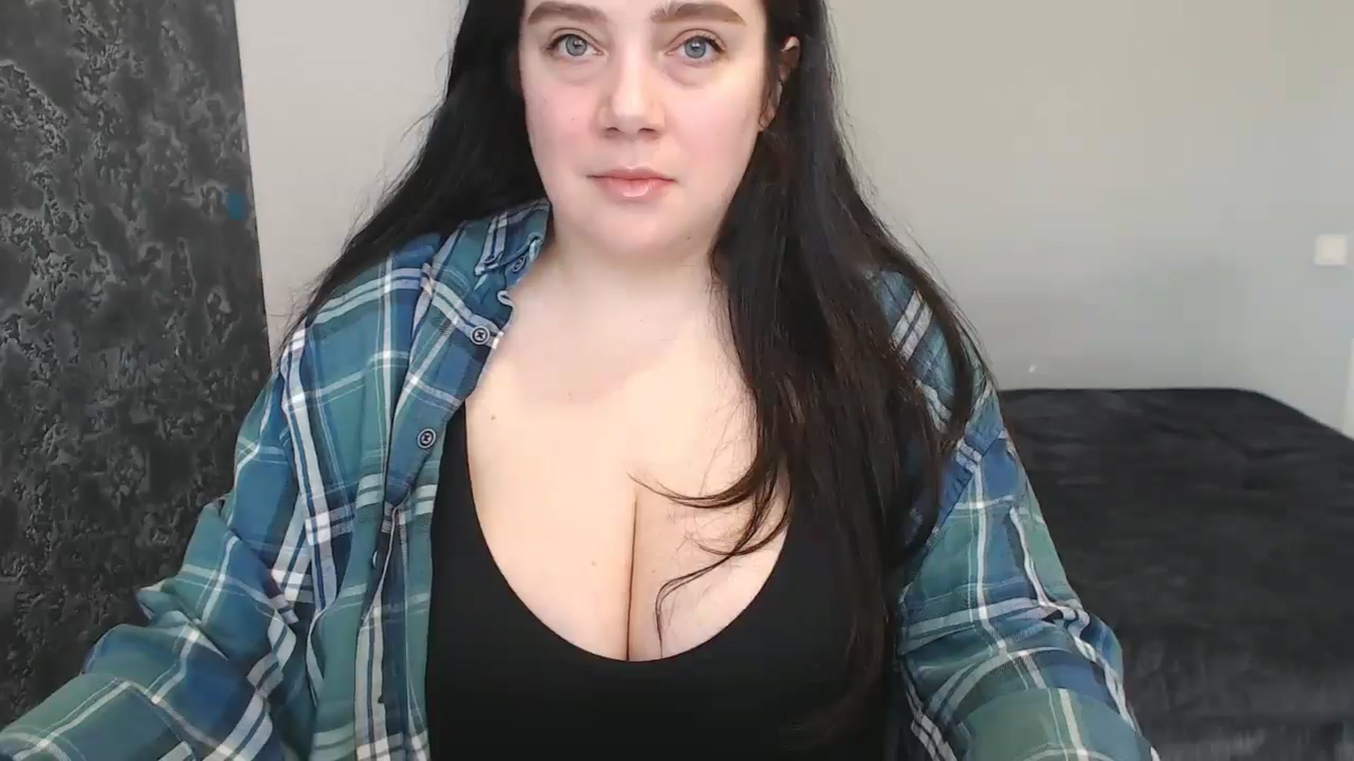 Gallery image thumbnail from ANNA_an's myfreecams stream on, 03/29/2025, 11:16 image 16 of 20