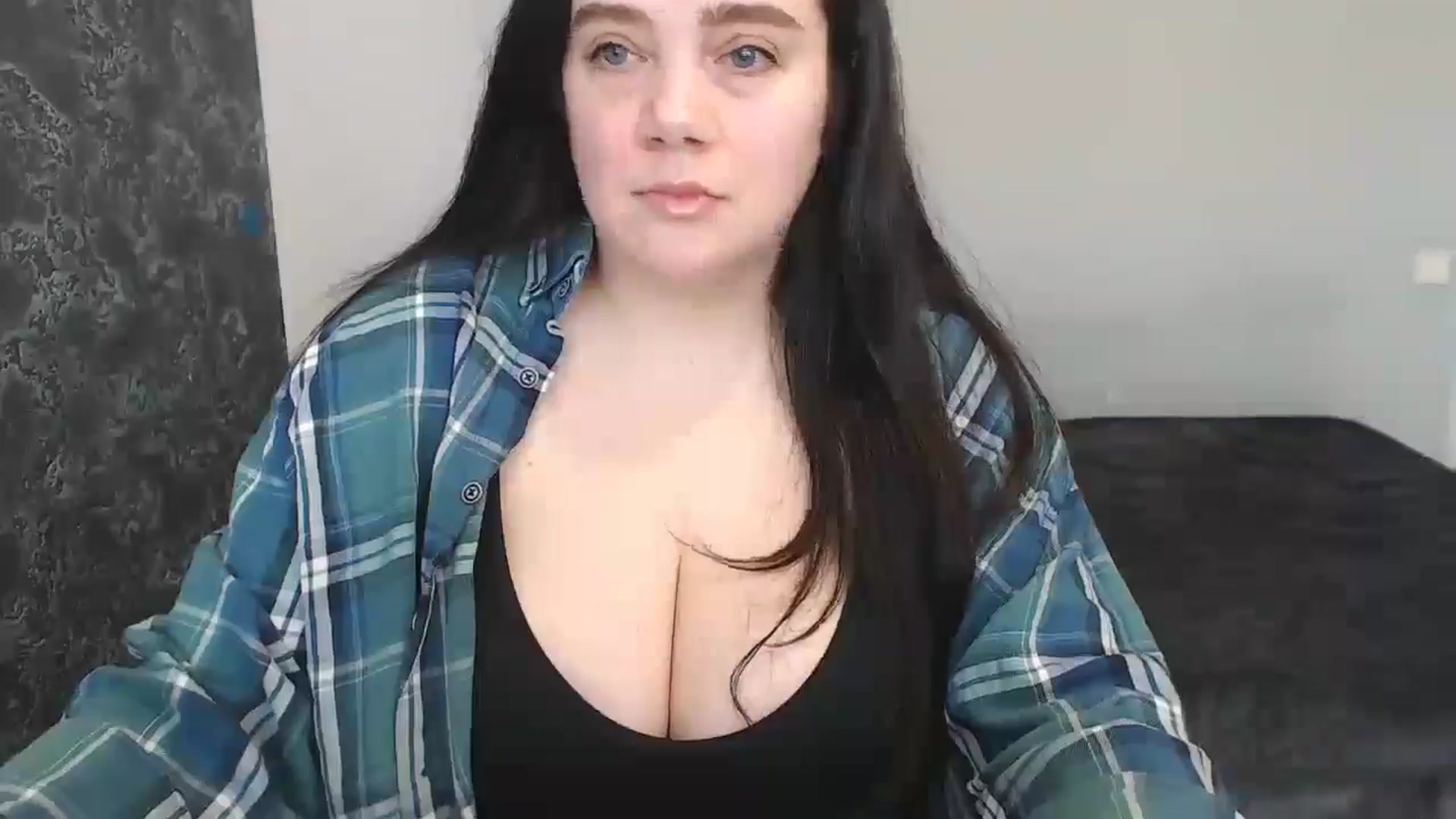 Gallery image thumbnail from ANNA_an's myfreecams stream on, 03/29/2025, 11:16 image 15 of 20