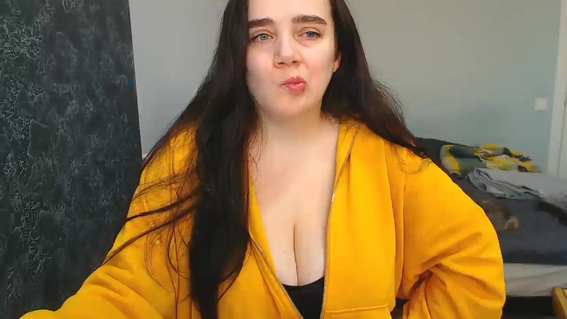 Gallery image thumbnail from ANNA_an's myfreecams stream on, 02/21/2026, 12:08 image 7 of 20