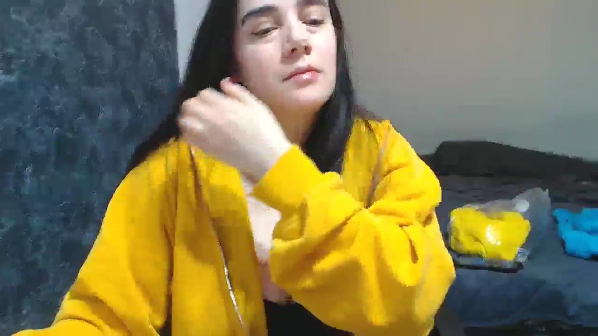 Gallery image thumbnail from ANNA_an's myfreecams stream on, 03/18/2026, 19:25 image 16 of 20