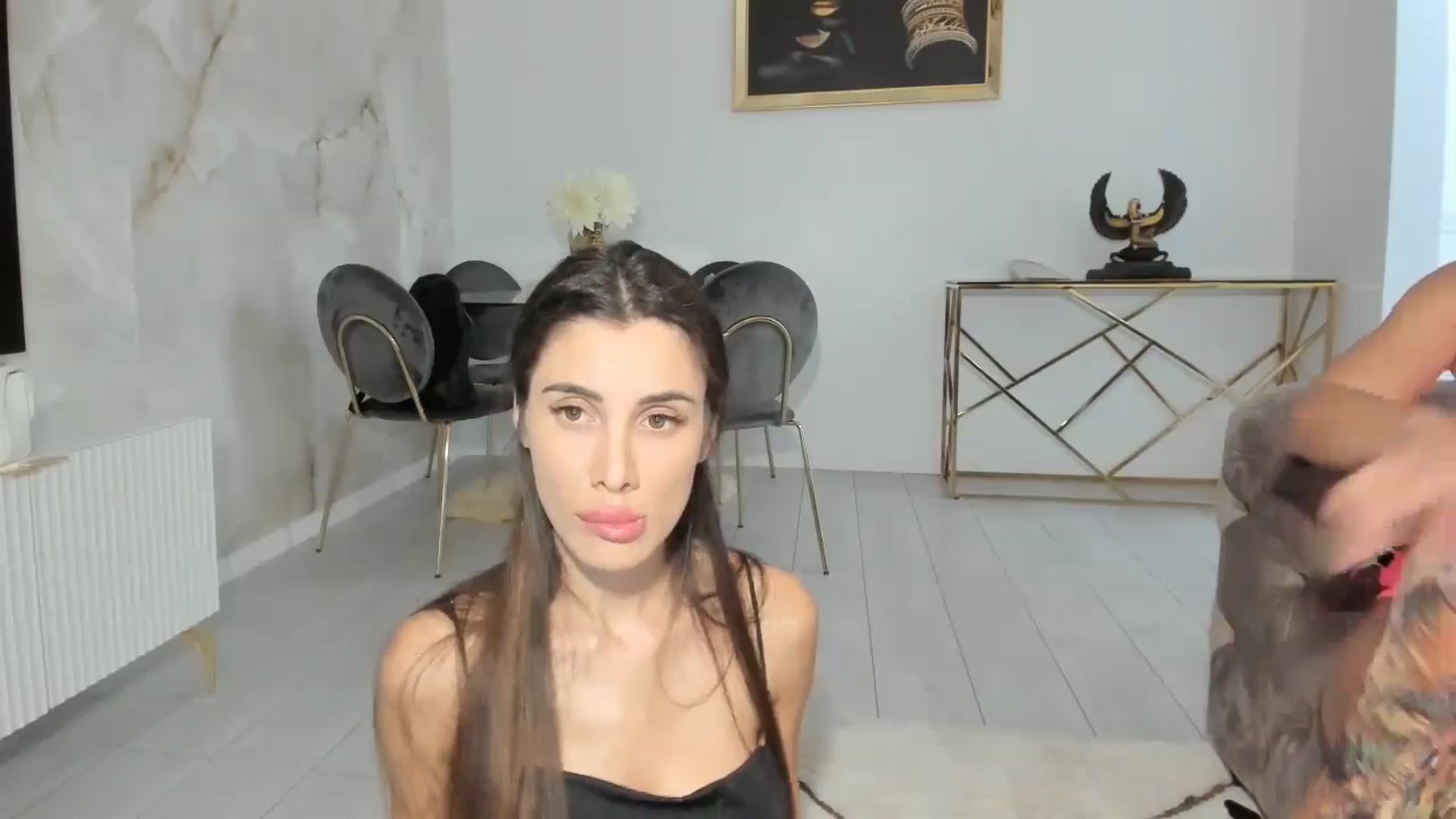 Gallery image thumbnail from ANNEHURLEY's myfreecams stream on, 08/07/2024, 15:38 image 17 of 20