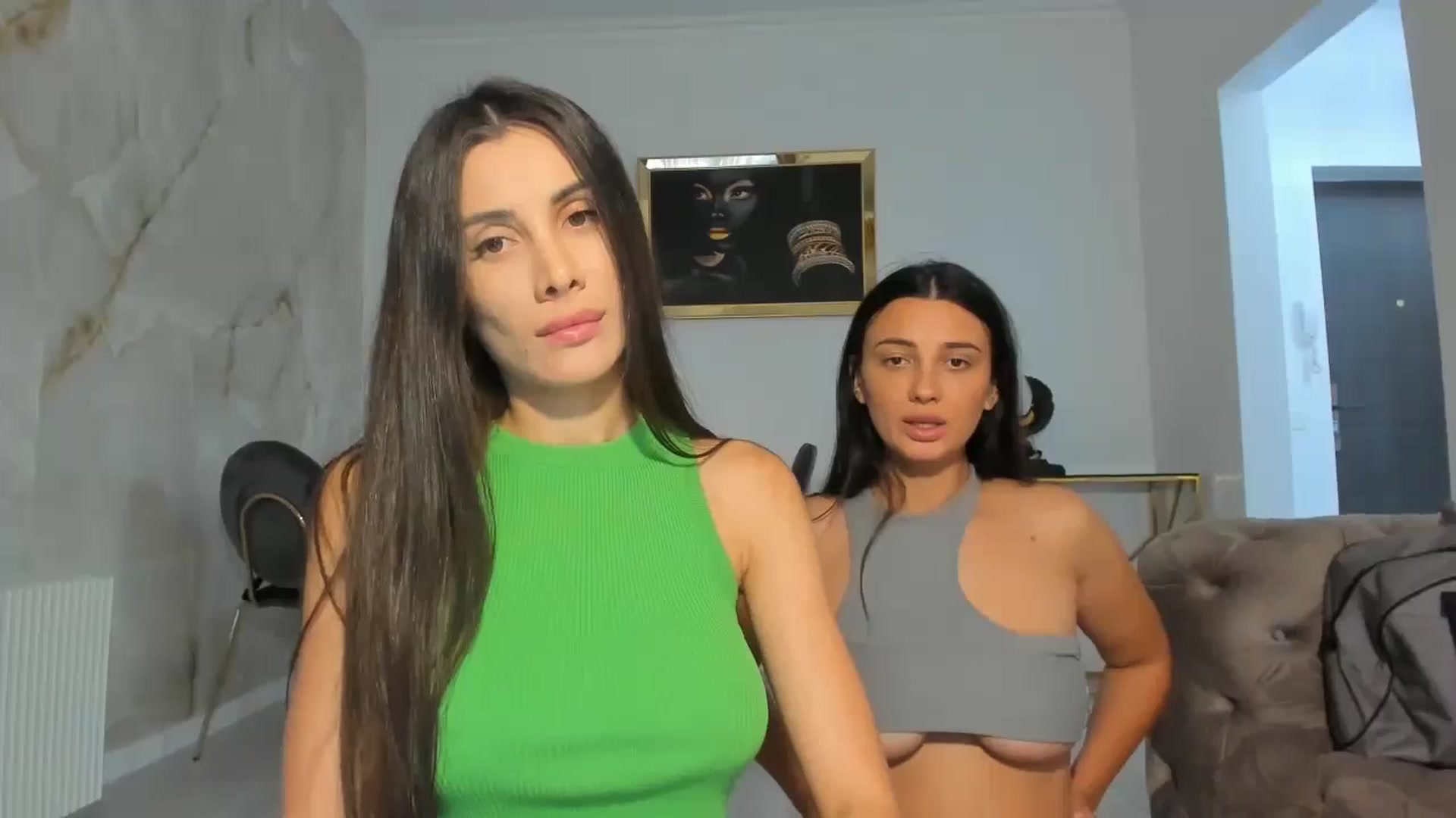 Gallery image thumbnail from ANNEHURLEY's myfreecams stream on, 08/08/2024, 15:52 image 6 of 20