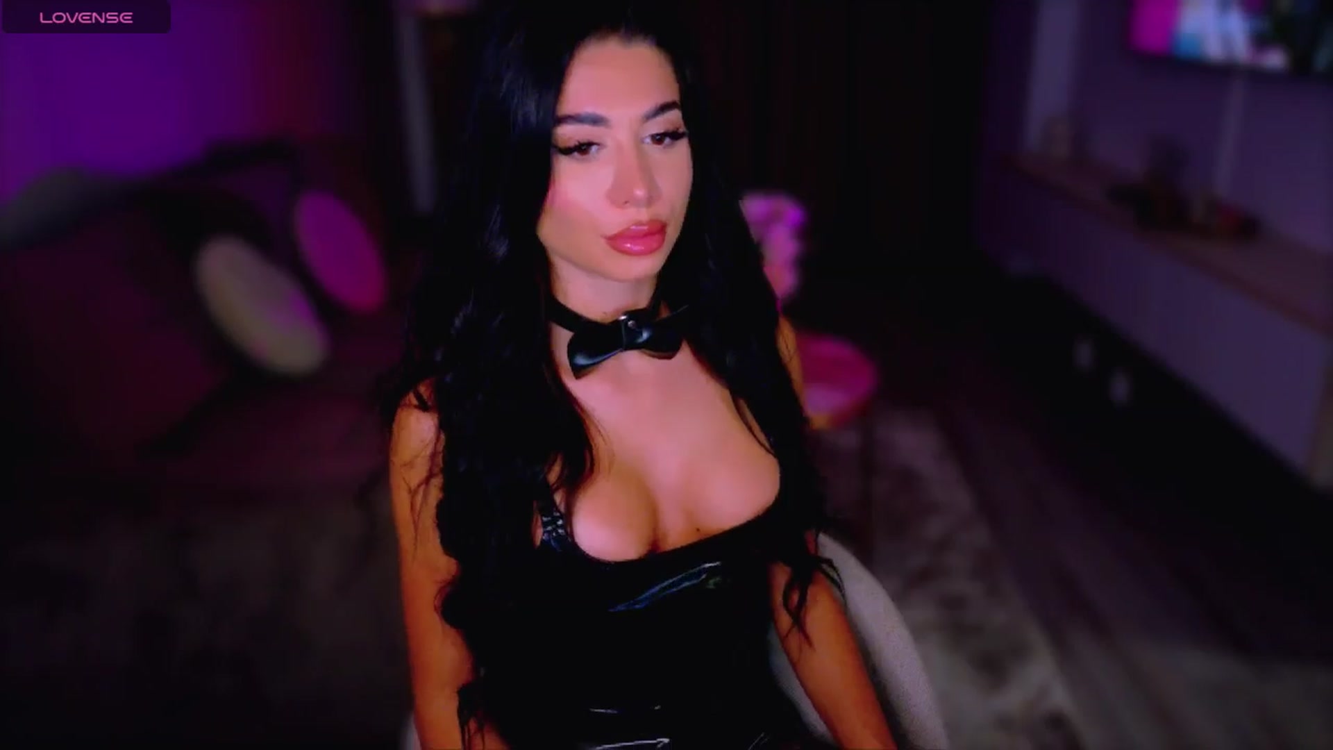 Gallery image thumbnail from ANNYAx's myfreecams stream on, 03/27/2026, 18:06 image 6 of 20