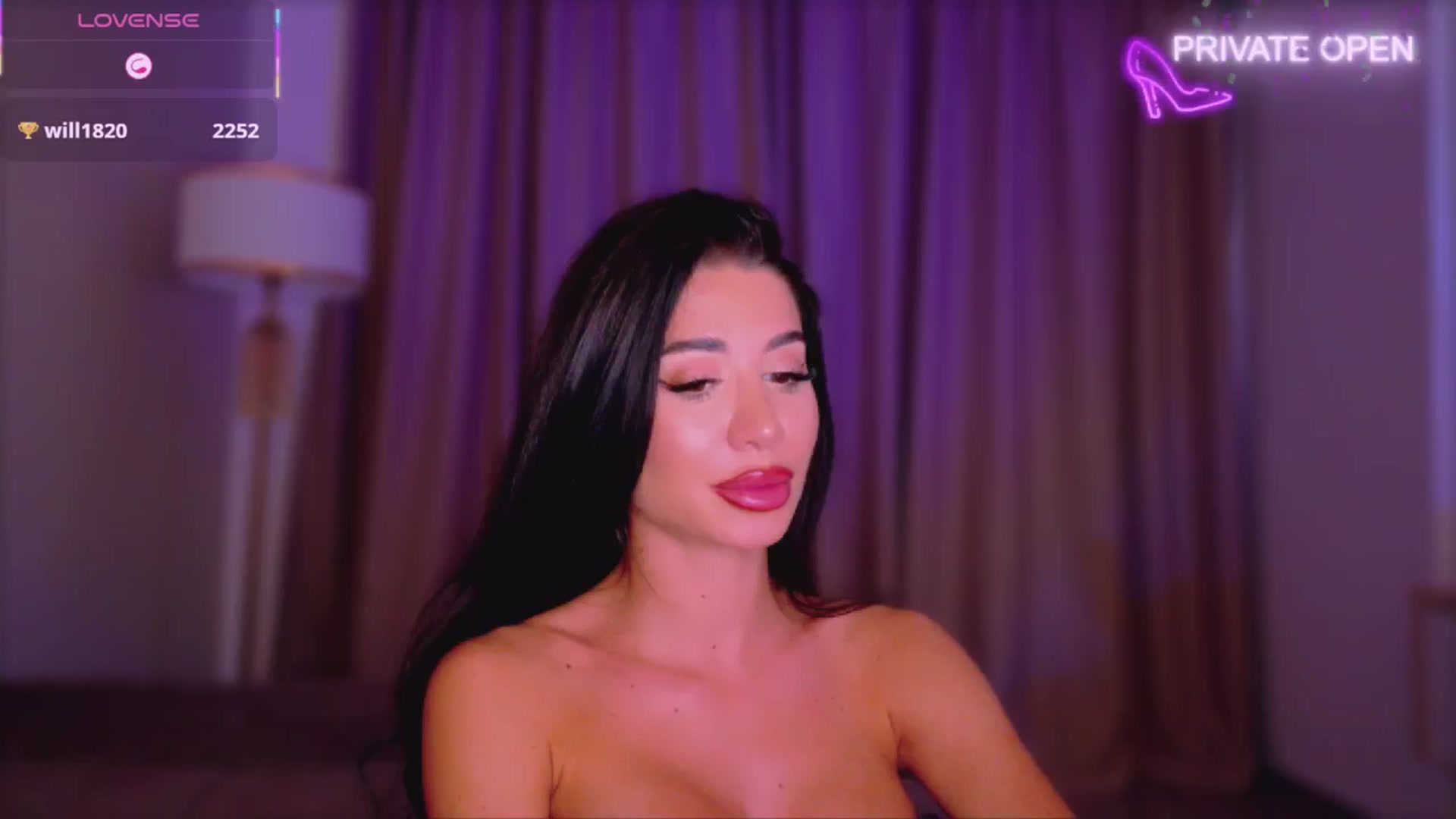 Gallery image thumbnail from ANNYAx's myfreecams stream on, 03/28/2026, 22:28 image 5 of 20