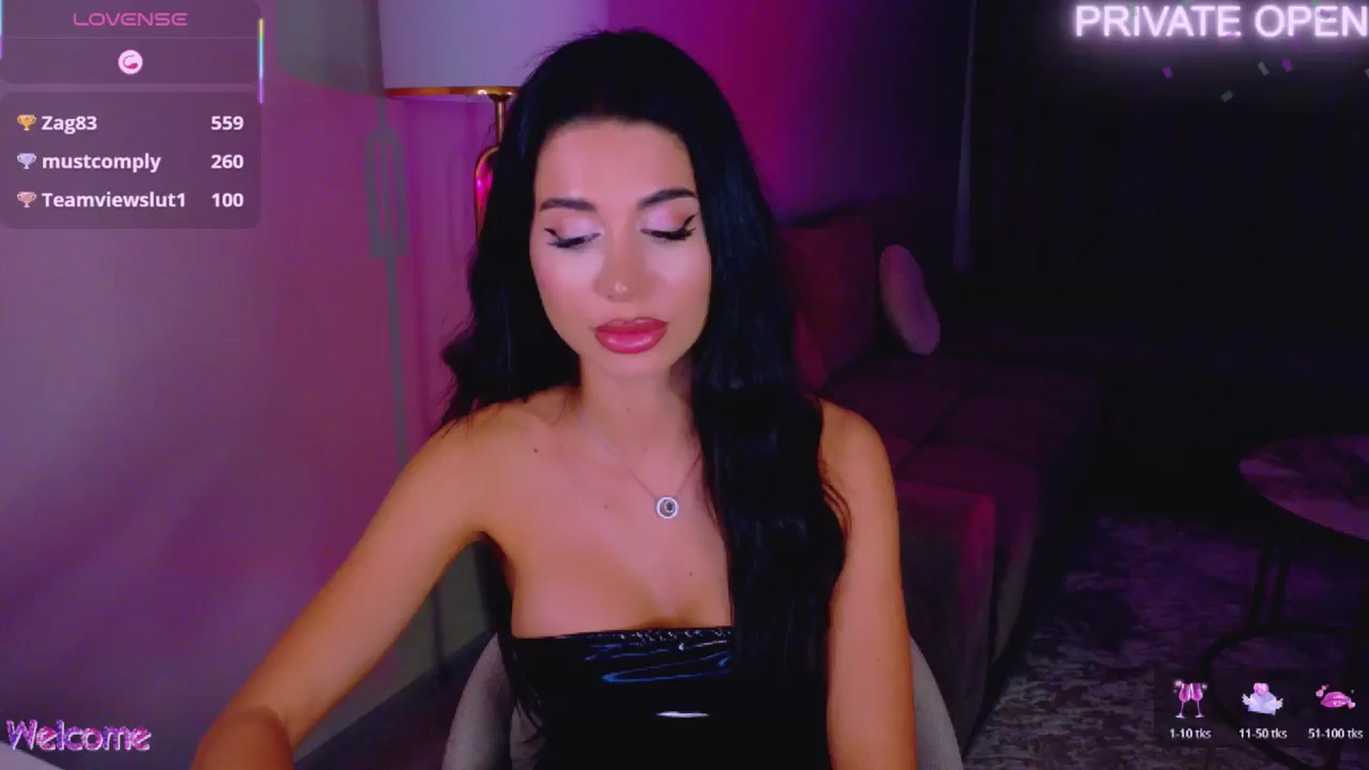 Gallery image thumbnail from ANNYAx's myfreecams stream on, 04/17/2026, 18:30 image 7 of 20