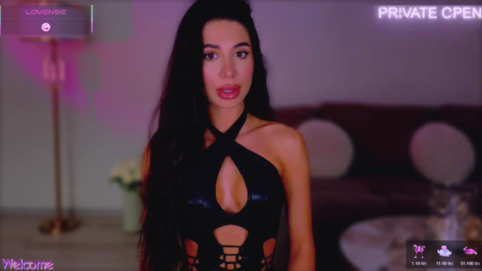 Gallery image thumbnail from ANNYAx's myfreecams stream on, 04/20/2026, 17:19 image 6 of 20