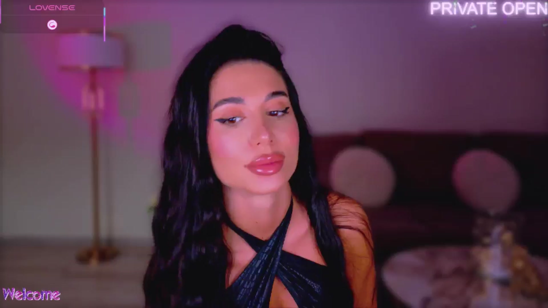 Gallery image thumbnail from ANNYAx's myfreecams stream on, 04/20/2026, 17:19 image 11 of 20